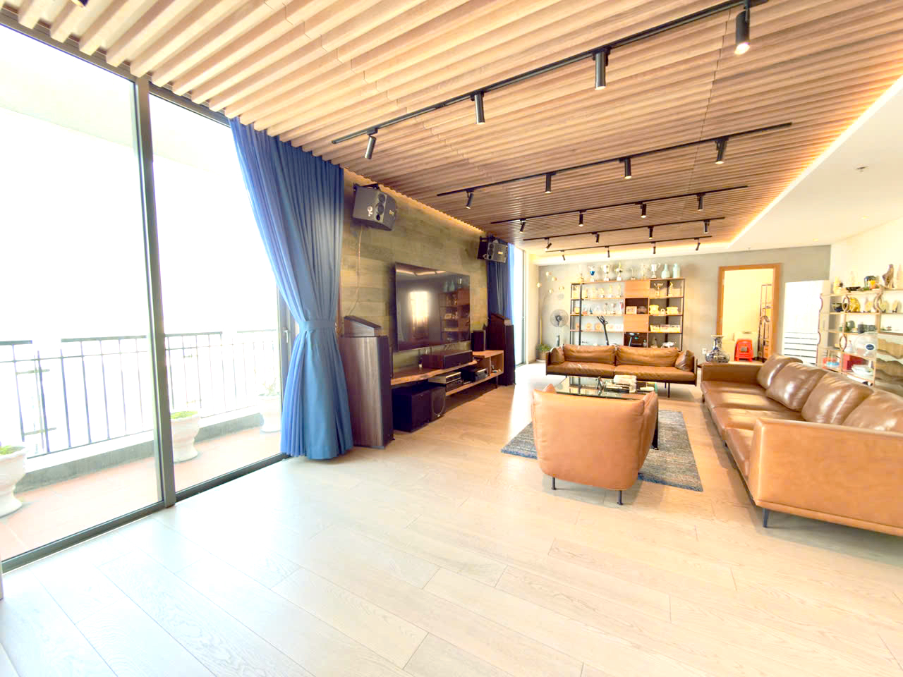 Penthouse Masteri Thao Dien Tower 5 For Rent in HCMC