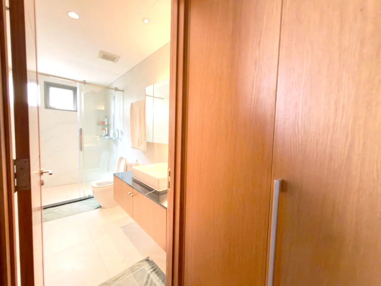 Penthouse Masteri Thao Dien Tower 5 For Rent in HCMC 250sqm 5,300 USD/month