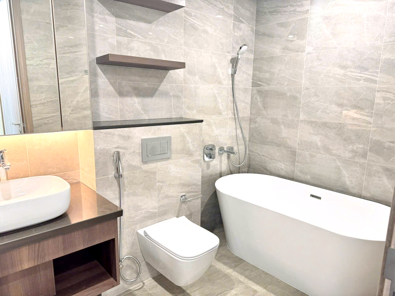 2 Bedroom Apartment for Rent at Thao Dien Green River View HCMC