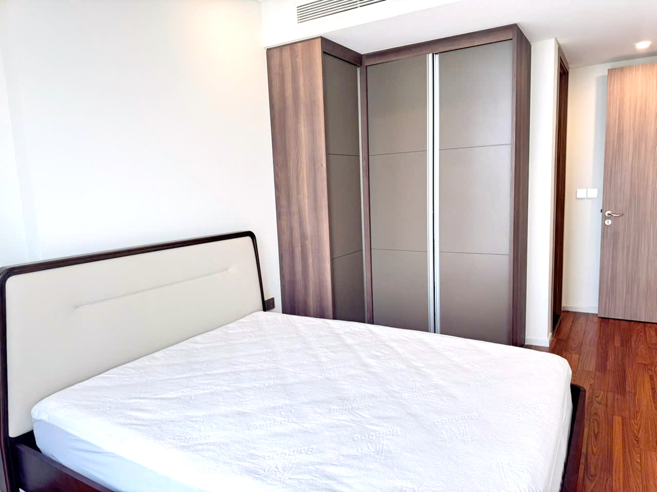 2 Bedroom Apartment for Rent at Thao Dien Green River View HCMC