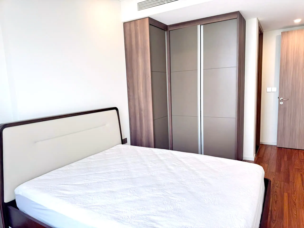 2 Bedroom Apartment for Rent at Thao Dien Green River View HCMC 84sqm 2,100 USD/month