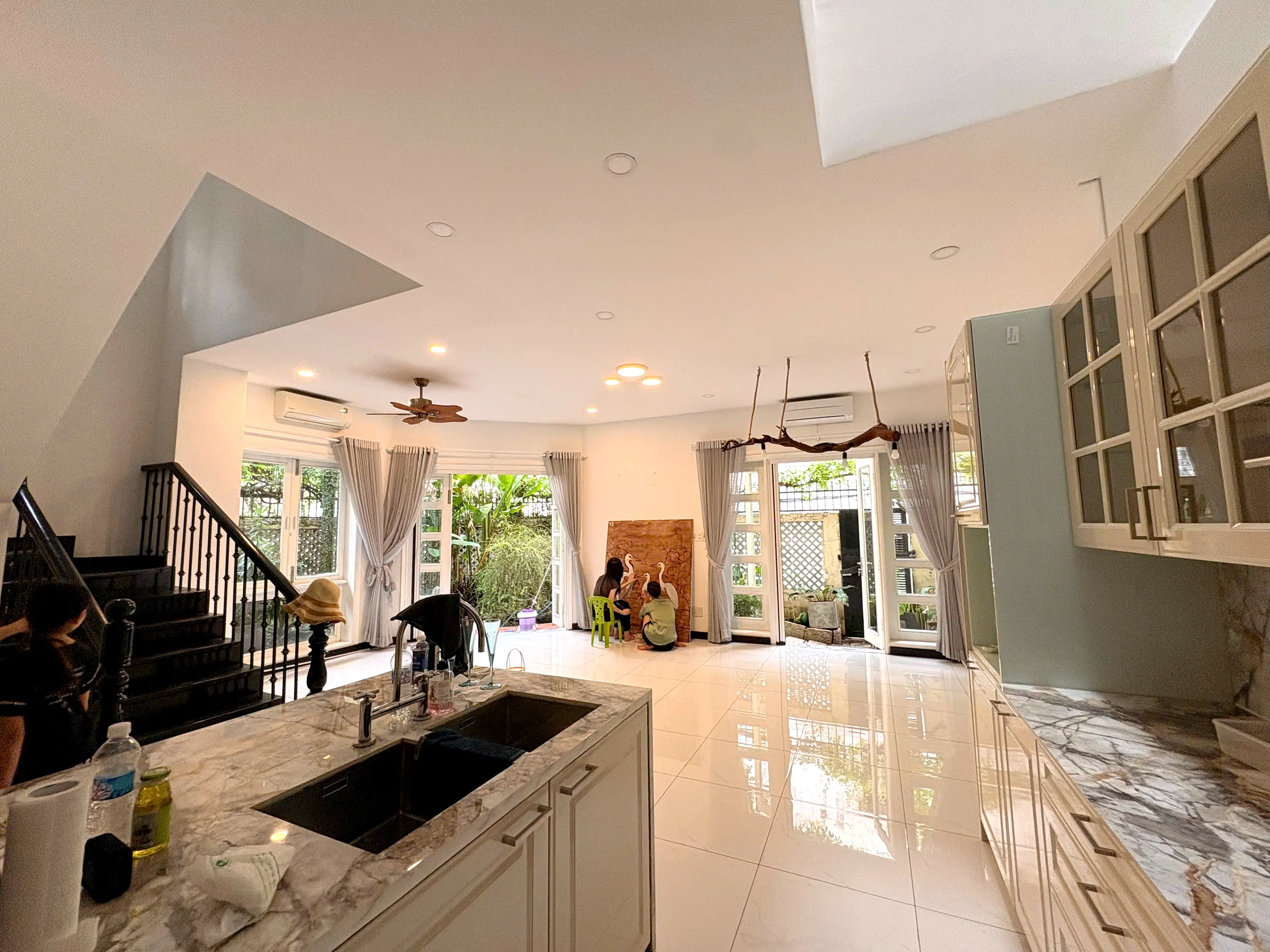 Modern And Good Quality House For Rent in Street 61 Thao Dien HCM 450sqm 2,500 USD/month