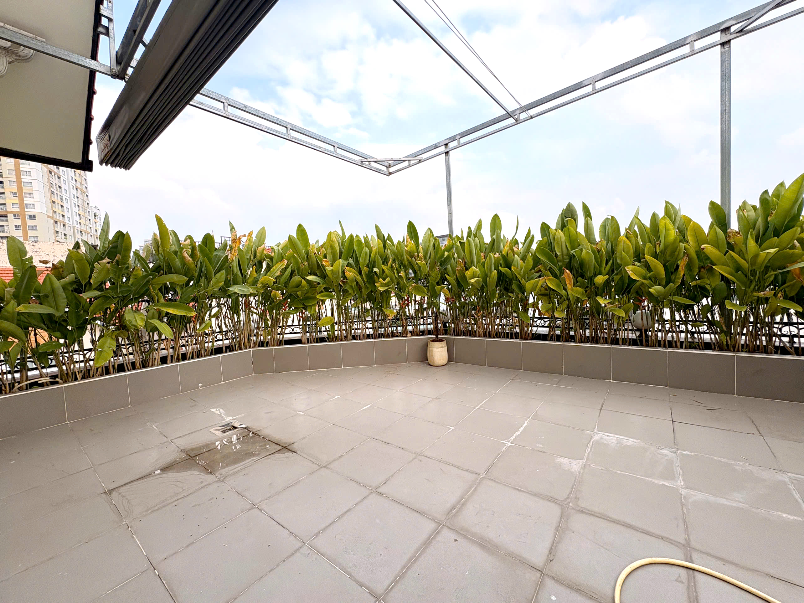 Modern And Good Quality House For Rent in Street 61 Thao Dien HCM