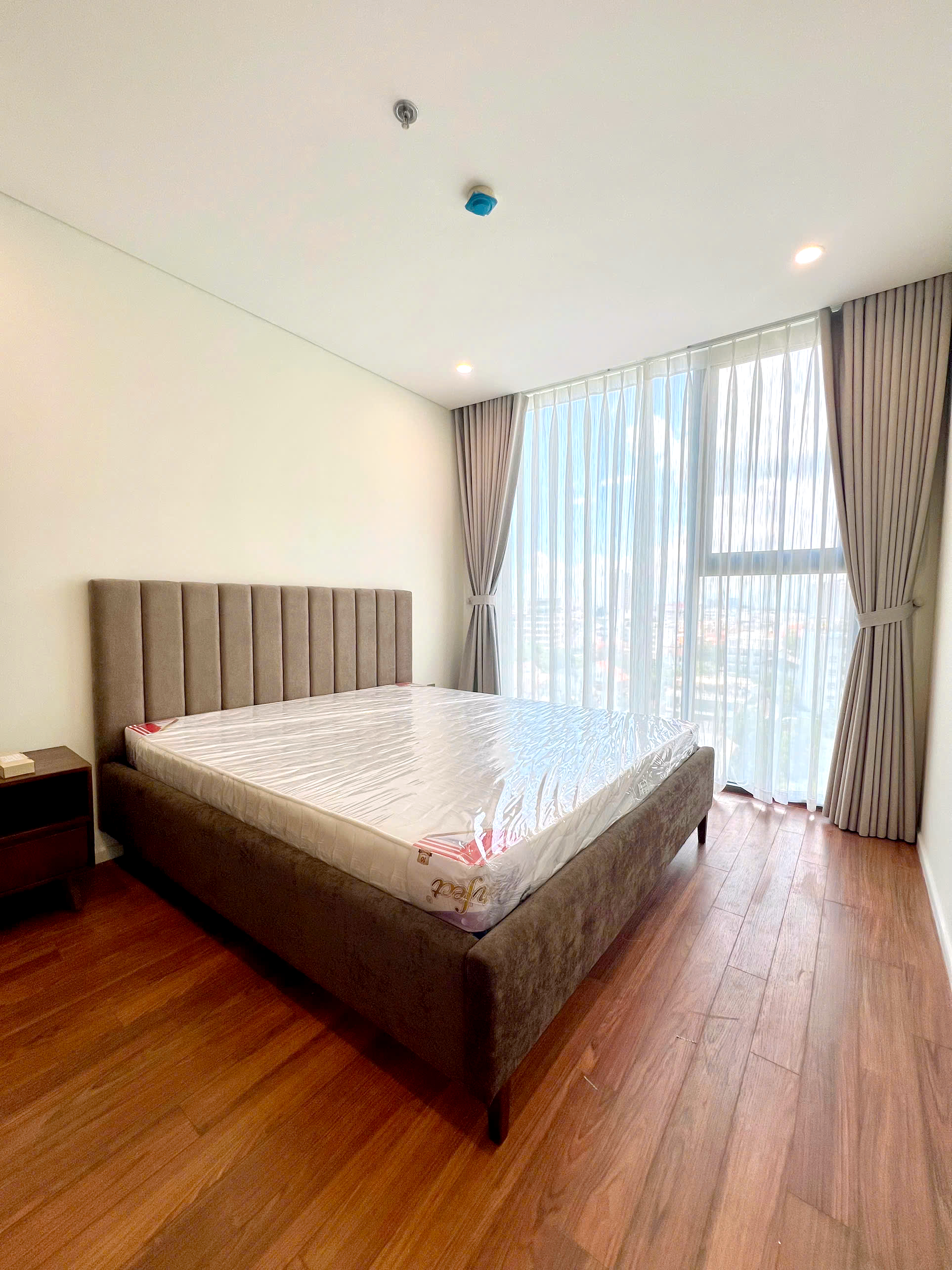 New 02 Bedroom Home For Rent in Thao Dien Green HCM