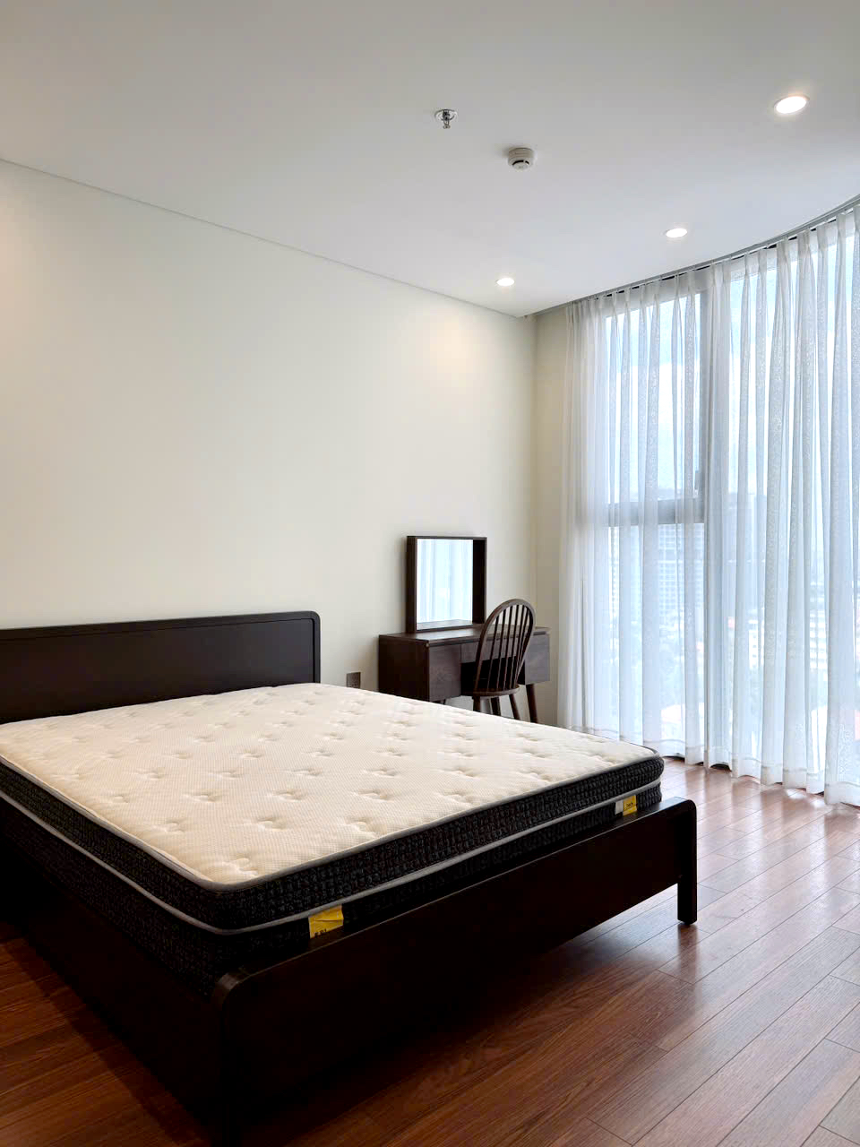 02 Bedroom Apartment 11th Floor Thao Dien Green For Rent HCMC