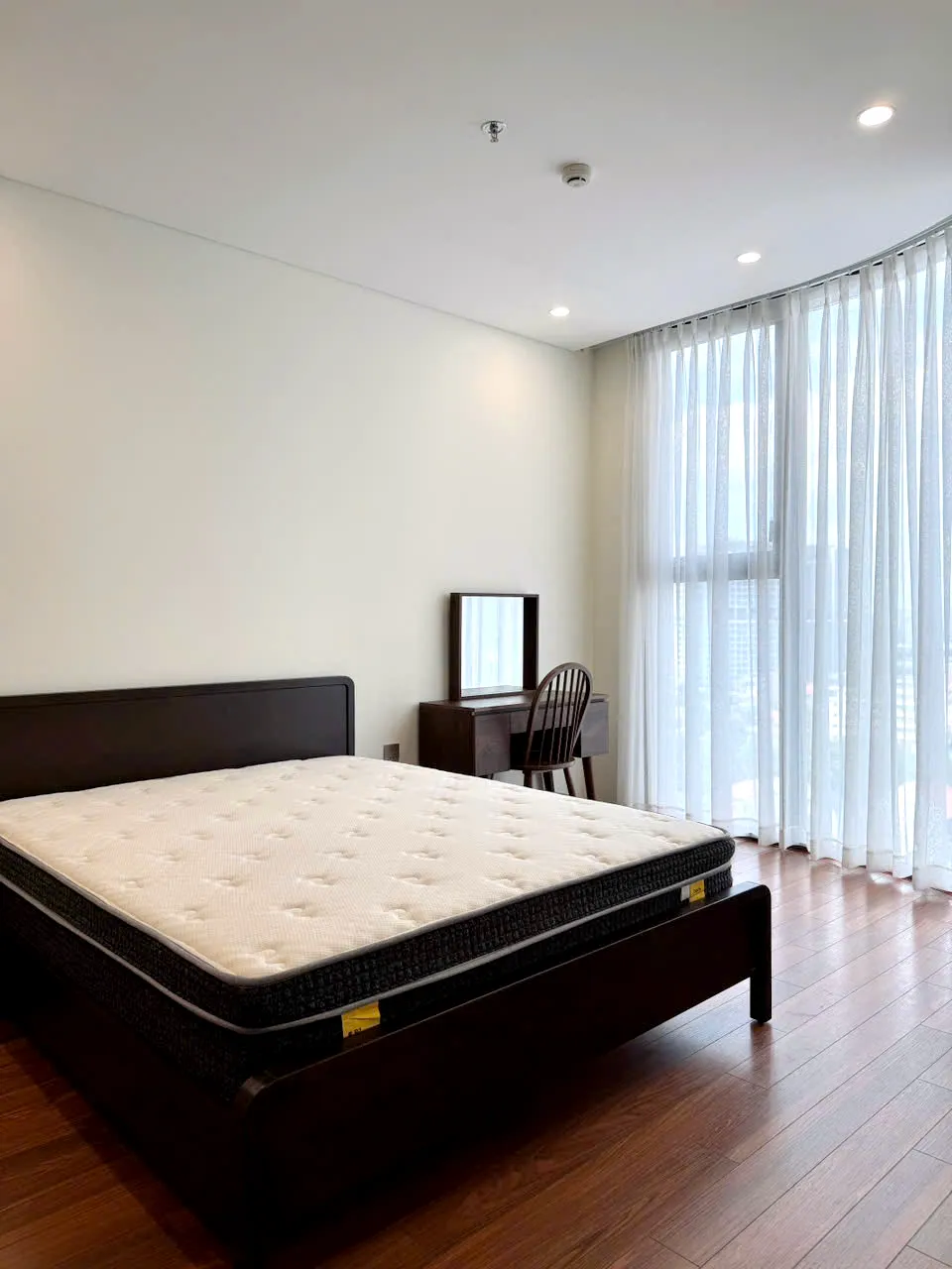 02 Bedroom Apartment 11th Floor Thao Dien Green For Rent HCMC 87sqm 1,500 USD/month