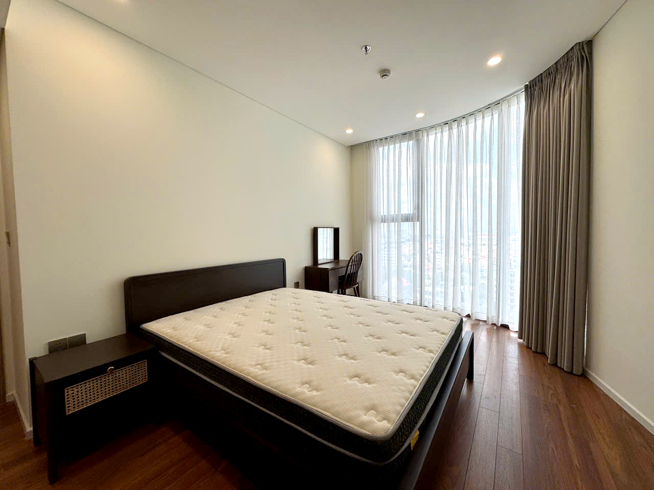 02 Bedroom Apartment 11th Floor Thao Dien Green For Rent HCMC