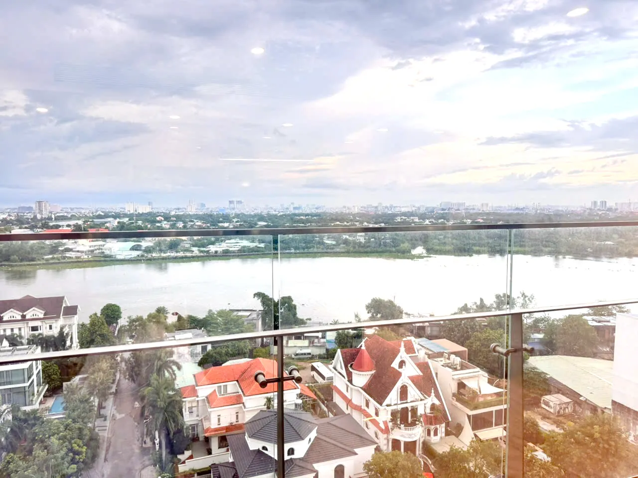 Perfect Home Thao Dien Green Apartment For Rent Ho Chi Minh City 84sqm 2,000 USD/month