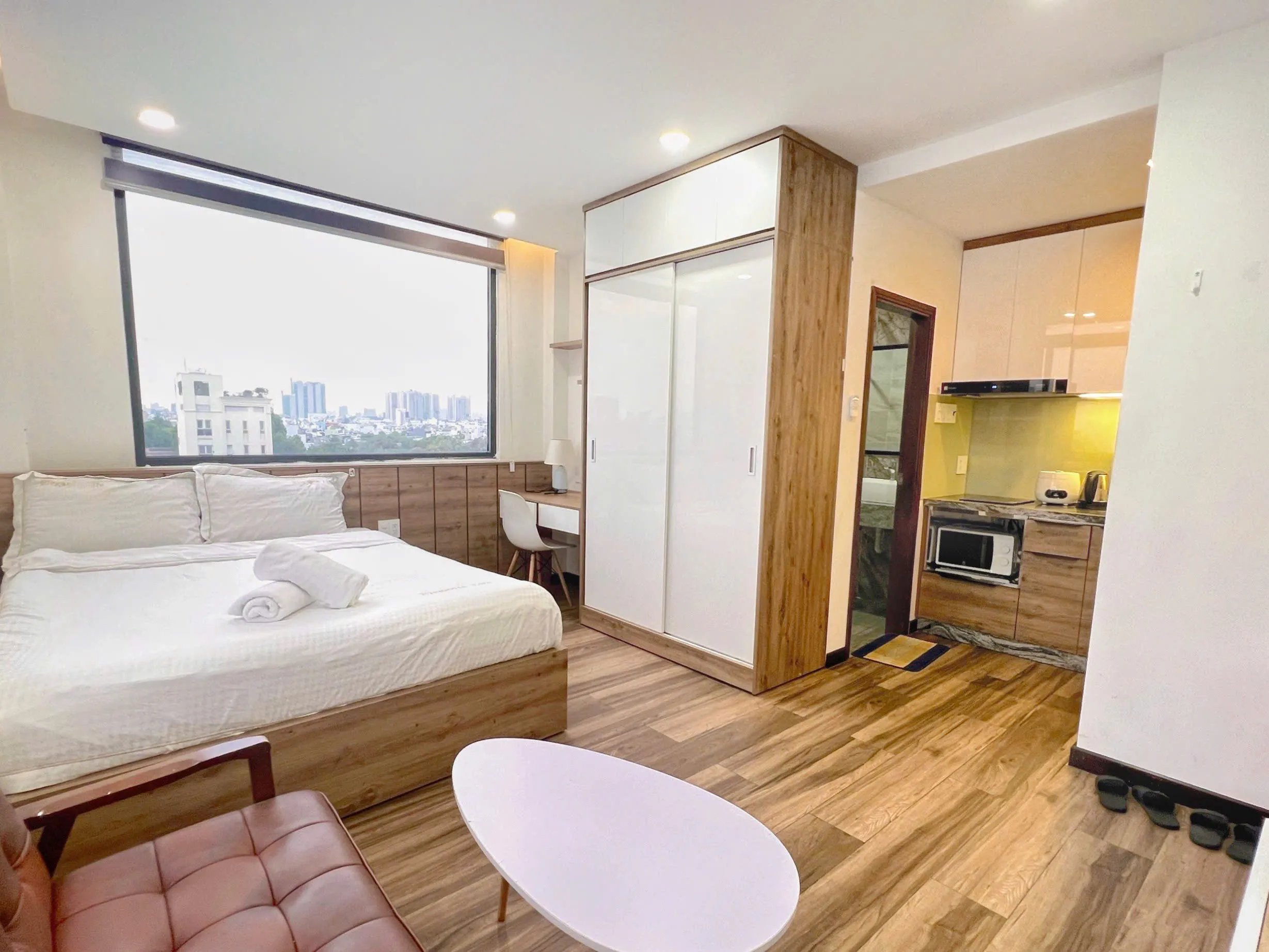 Studio Serviced Apartment For Rent in Truong Sa St Phu Nhuan HCMC 20sqm 470 USD/month