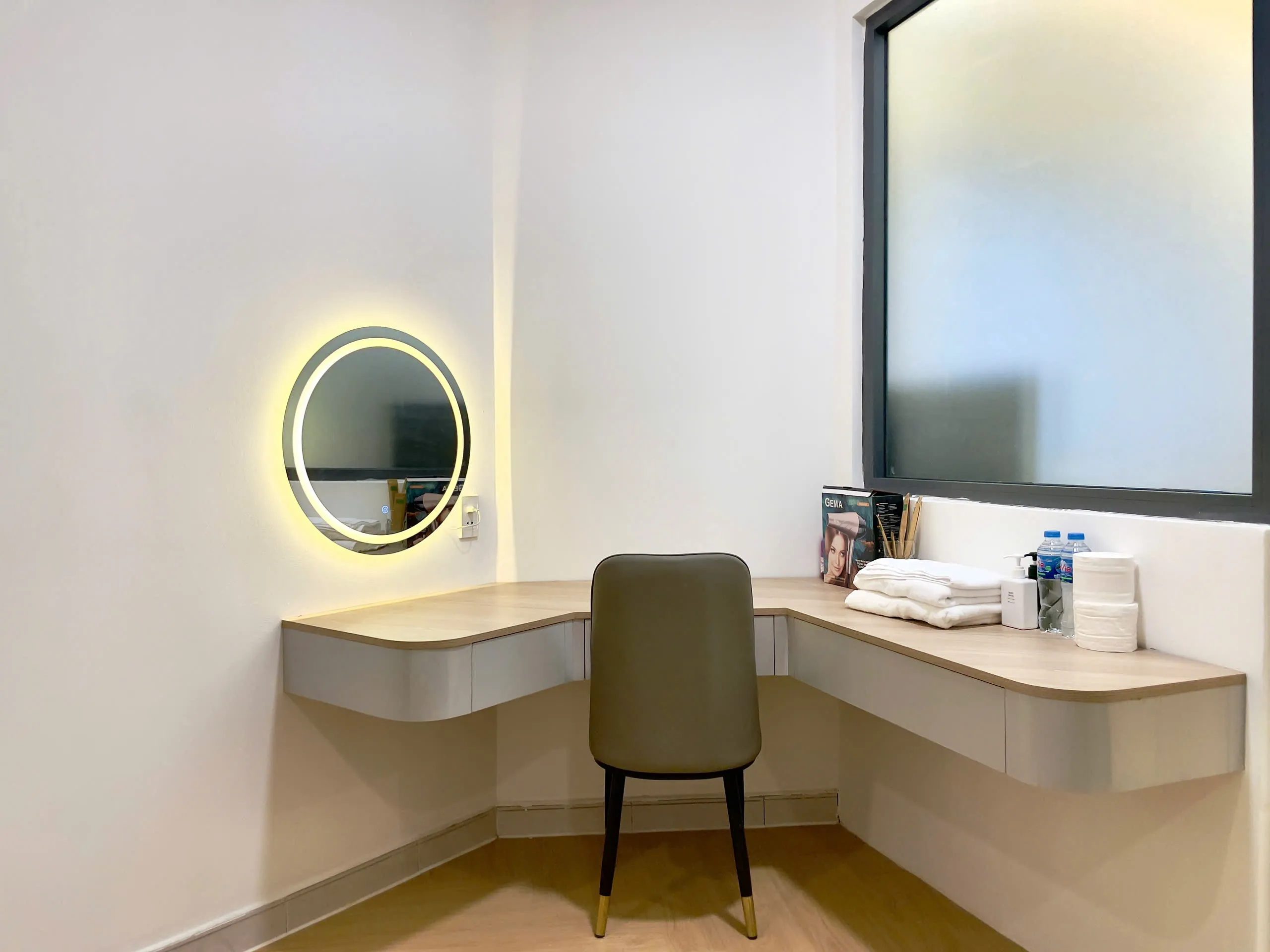 One Bedroom JOO House Services Apartment in Phu Nhuan District HCMC 40sqm 570 USD/month