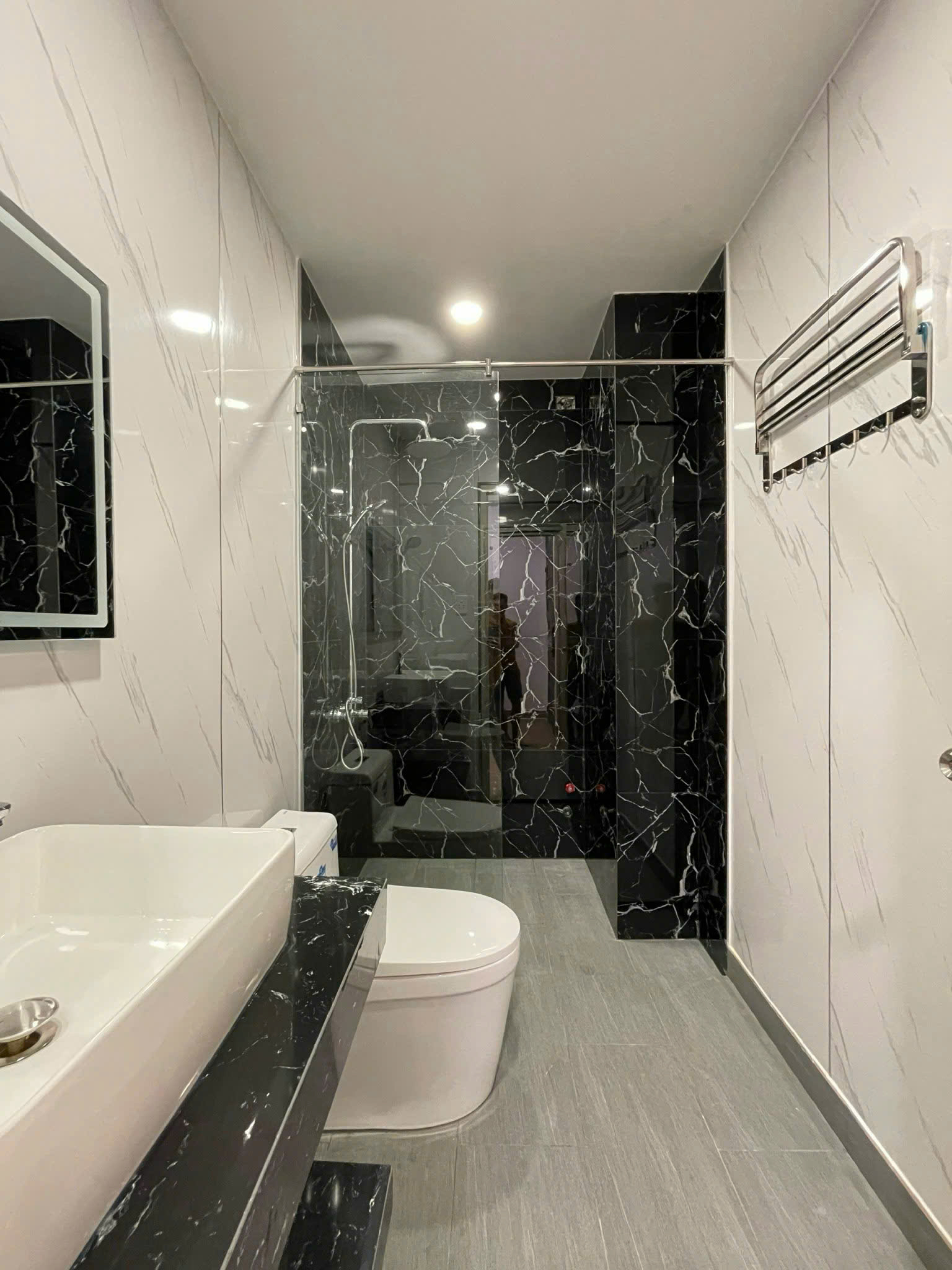 Nice One Bedroom Apartment For Rent in Nguyen Van Dau St HCMC