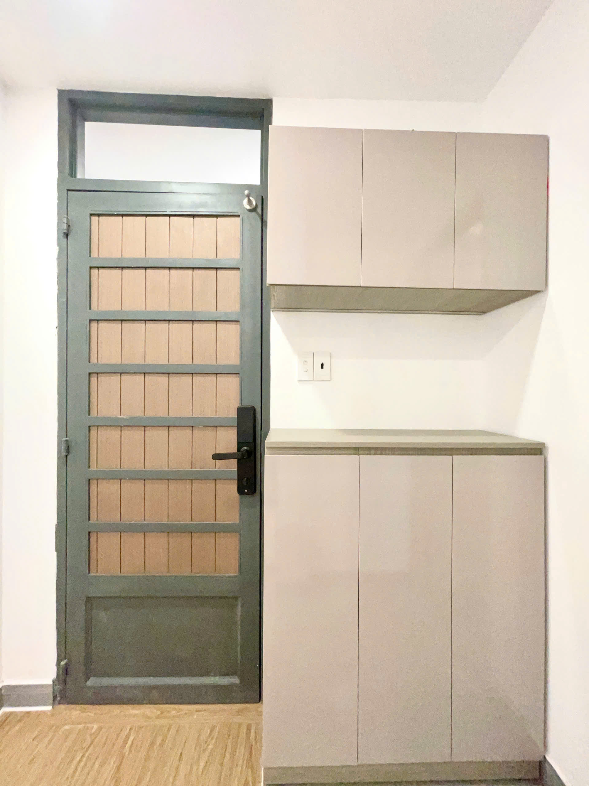 Very Good Furniture 01 Bedroom Apartment For Rent in Phu Nhuan HCMC