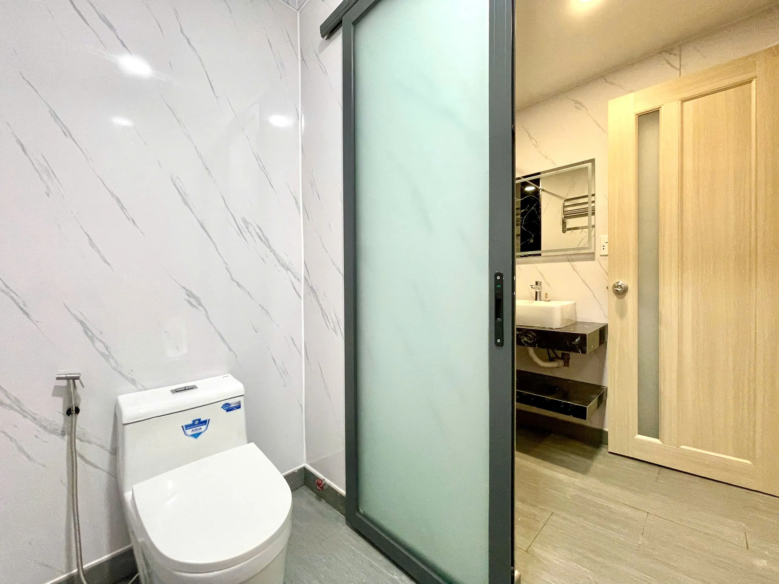 Very Good Furniture 01 Bedroom Apartment For Rent in Phu Nhuan HCMC 55sqm 650 USD/month