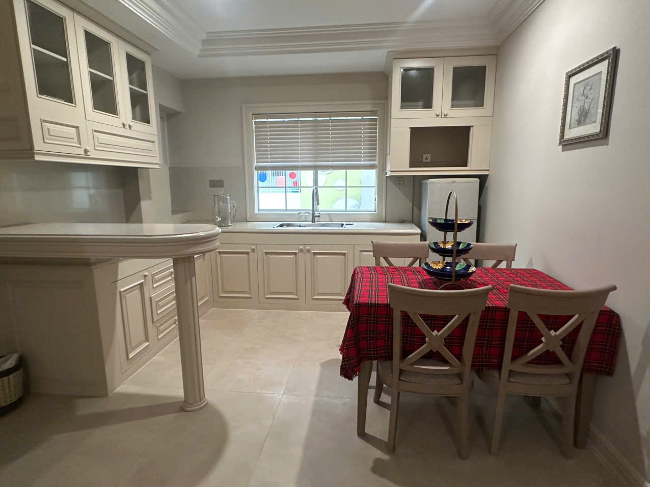 Good Size 02 Bedroom Apartment For Rent in Phu Nhuan Ho Chi Minh City