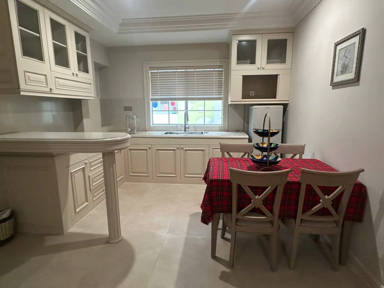 Good Size 02 Bedroom Apartment For Rent in Phu Nhuan Ho Chi Minh City 1100sqm 1,100 USD/month