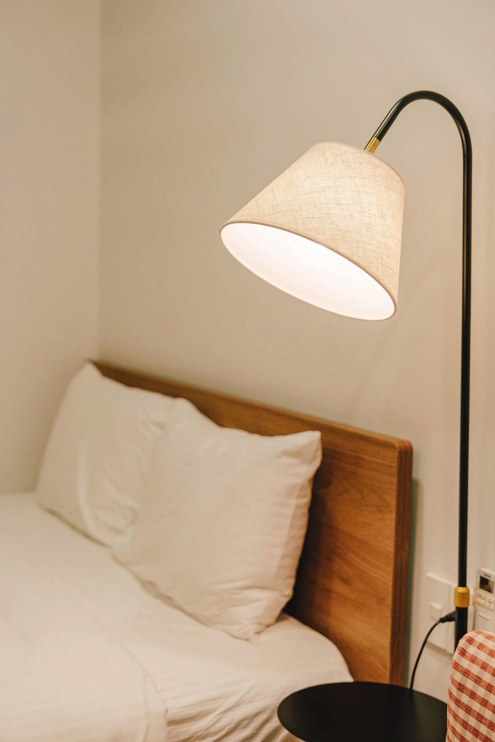 Studio GK INN Serviced Apartment Dao Duy Anh Phu Nhuan District HCMC 40sqm 550 USD/month