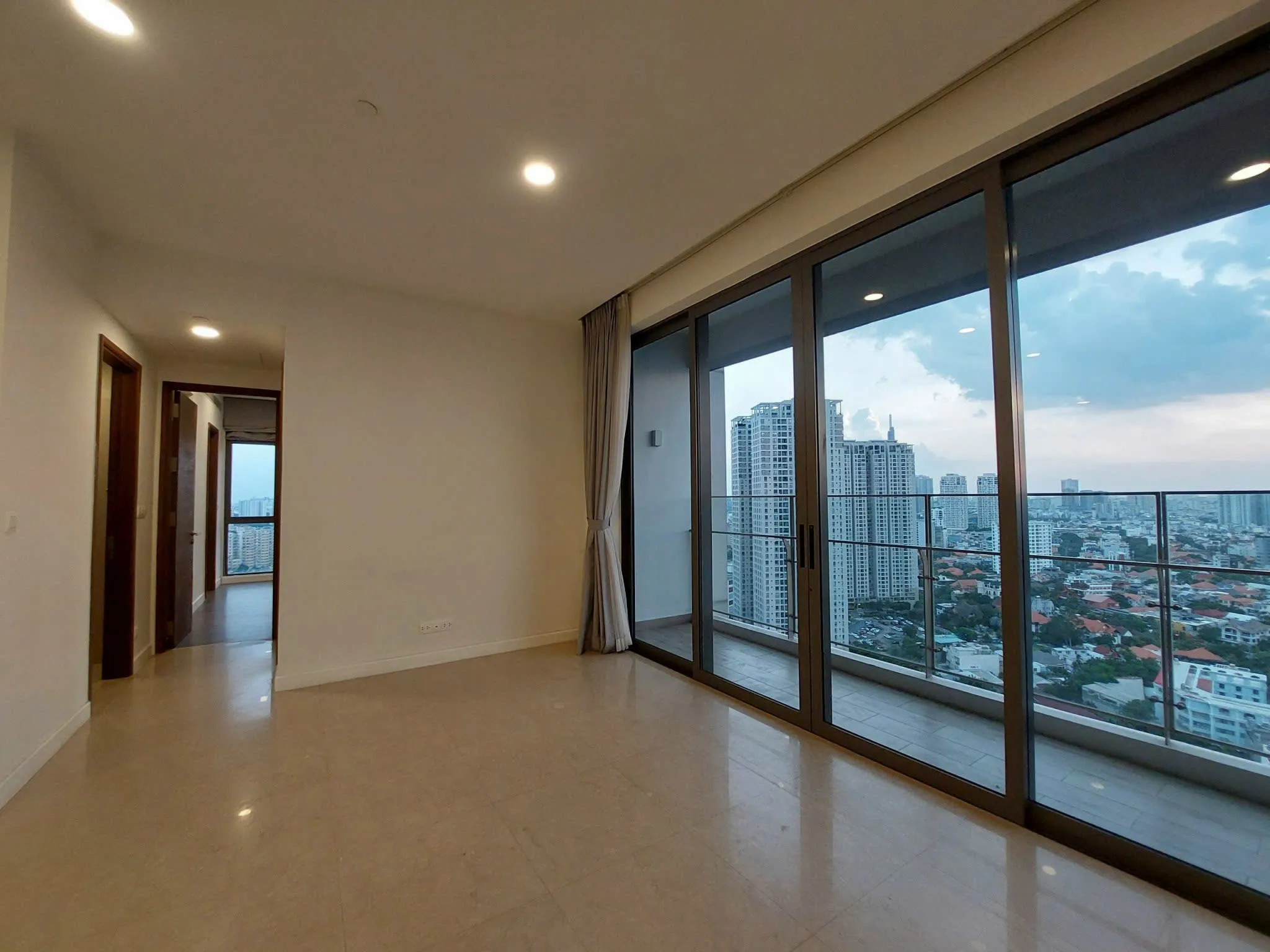 Large 3 Bedroom Apartment for Rent at The Nassim Thao Dien 145sqm 3,200 USD/month
