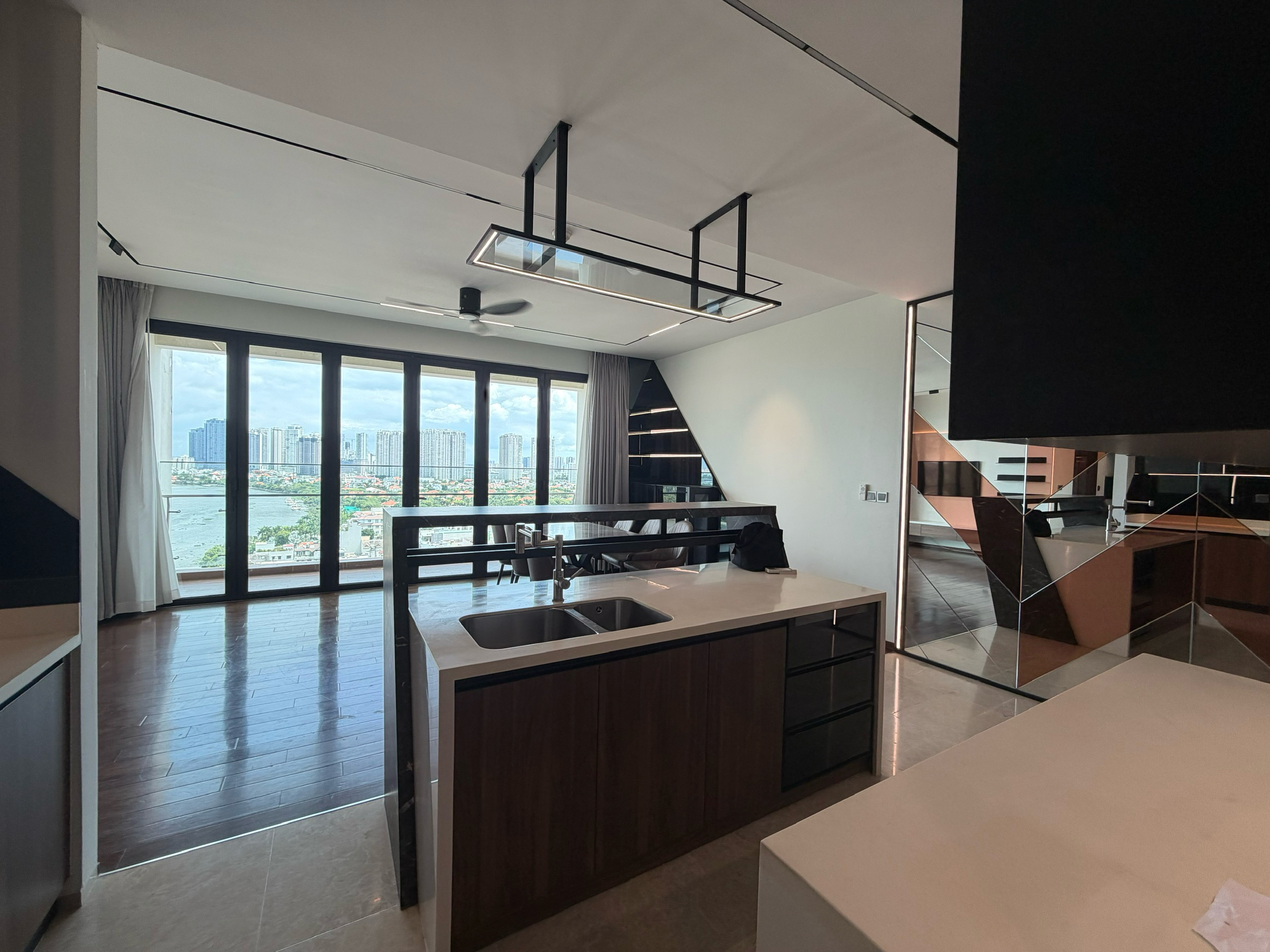 Luxury 3 Bedroom Apartment for Rent in D’Edge Thao Dien | 145 sqm River View