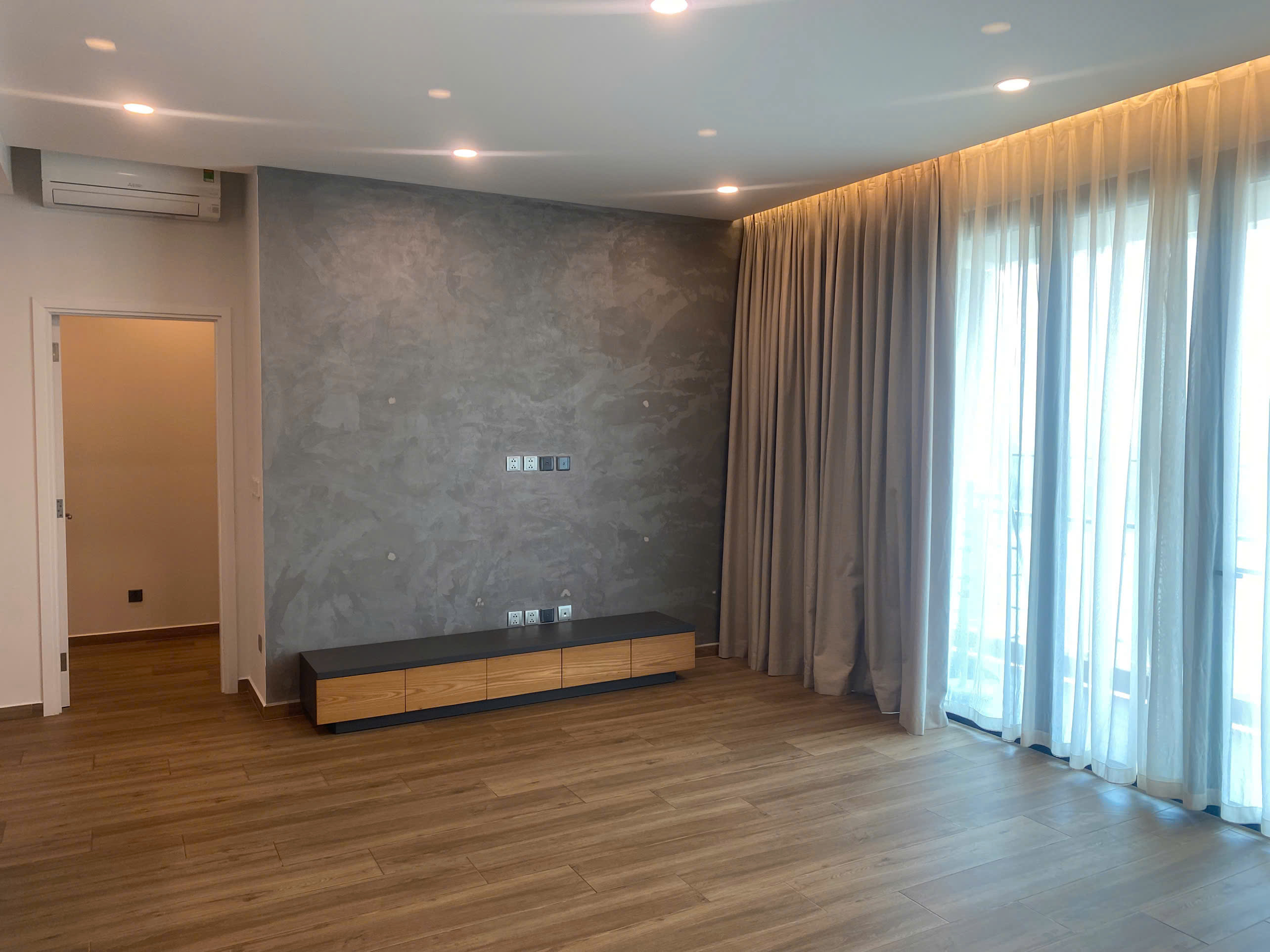 River View 3 Bedroom Apartment for Rent in D’Edge Thao Dien | High Floor