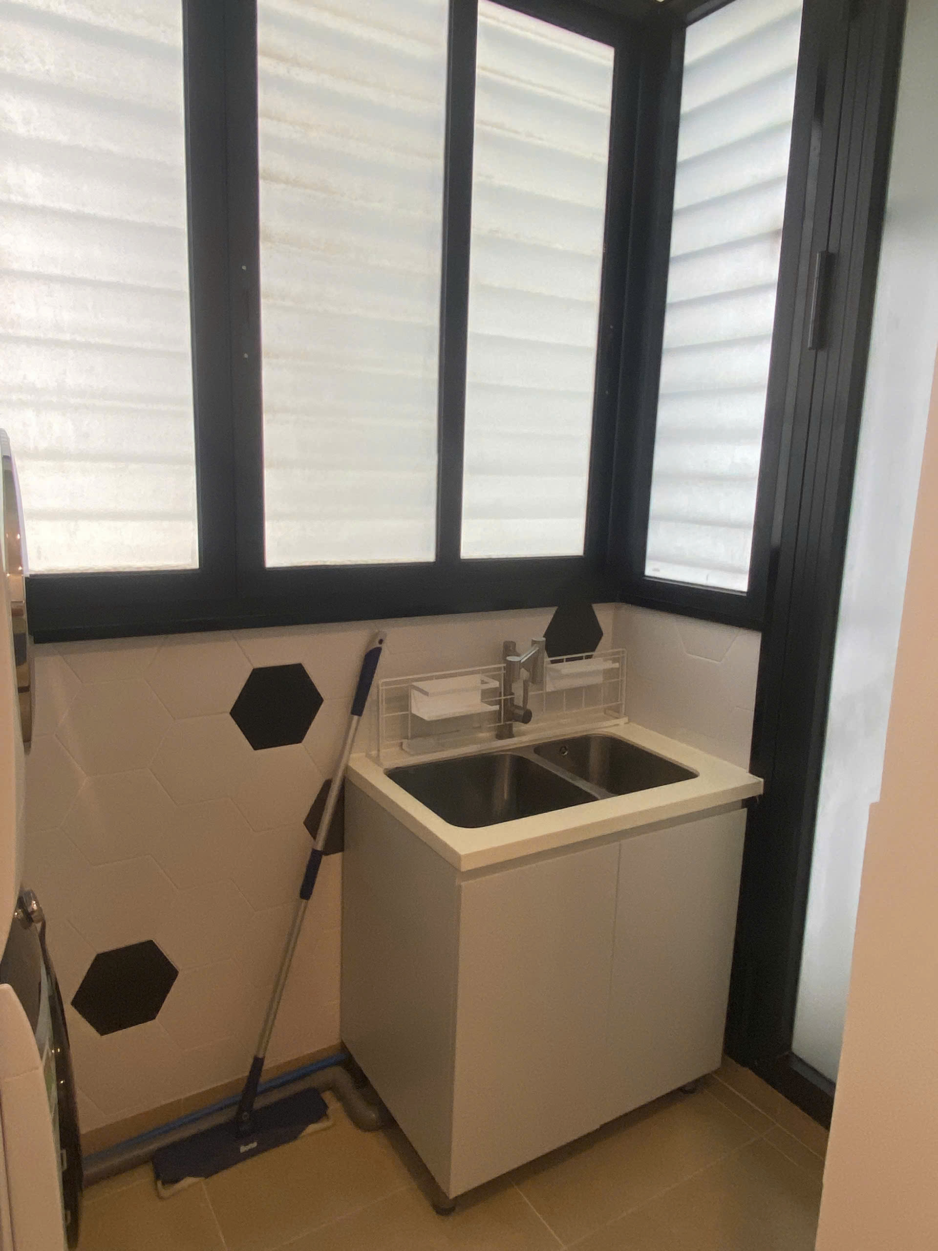 River View 3 Bedroom Apartment for Rent in D’Edge Thao Dien | High Floor