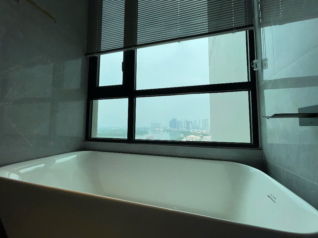 3 Bedroom Apartment for Rent in D'Edge Thao Dien | 143 sqm | River View