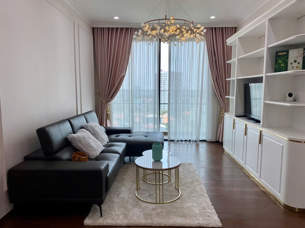 2 Bedroom Apartment for Rent in D'Edge Thao Dien | Balcony | Quiet View