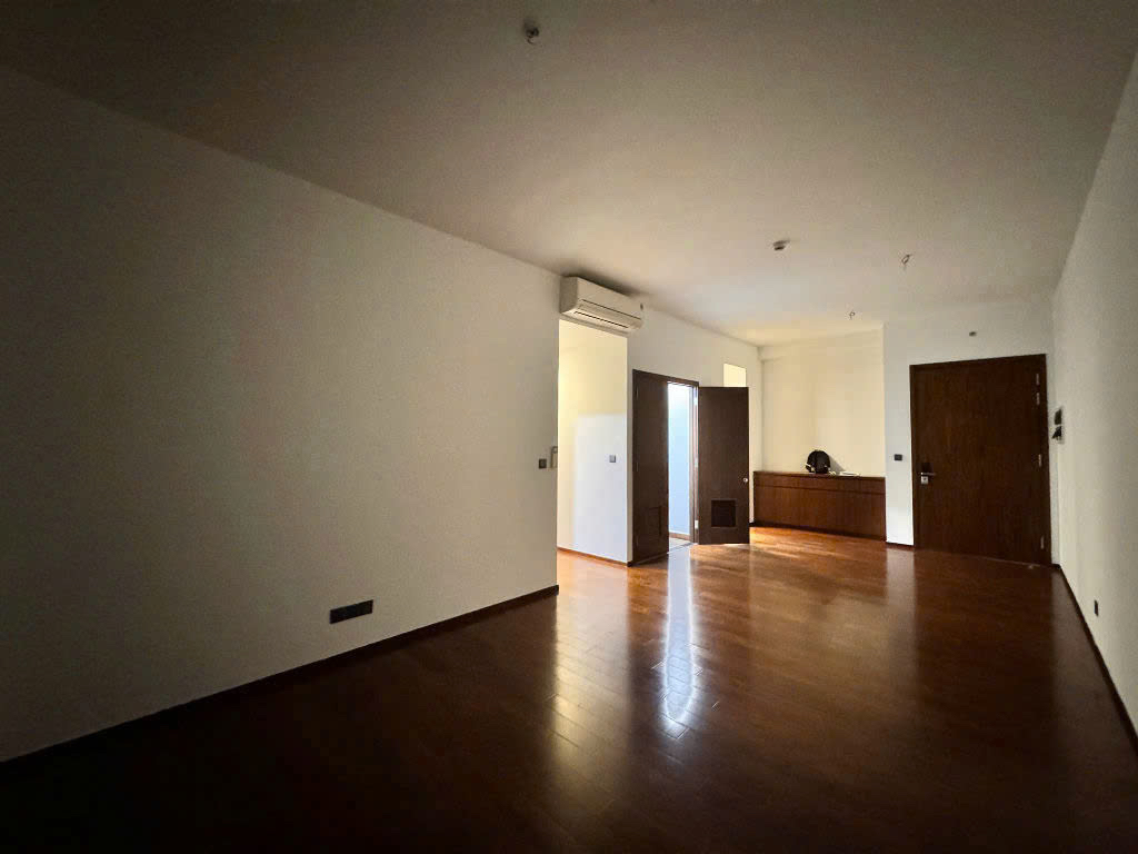 Bright Unfurnised 2 Bedroom Apartment for Rent in D'Edge Thao Dien | Balcony