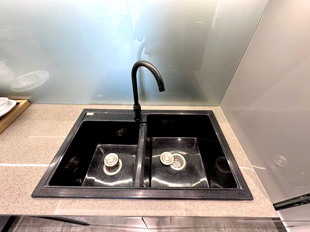All New D'Edge Thao Dien Apartment for Rent 1650sqm 1,650 USD/month