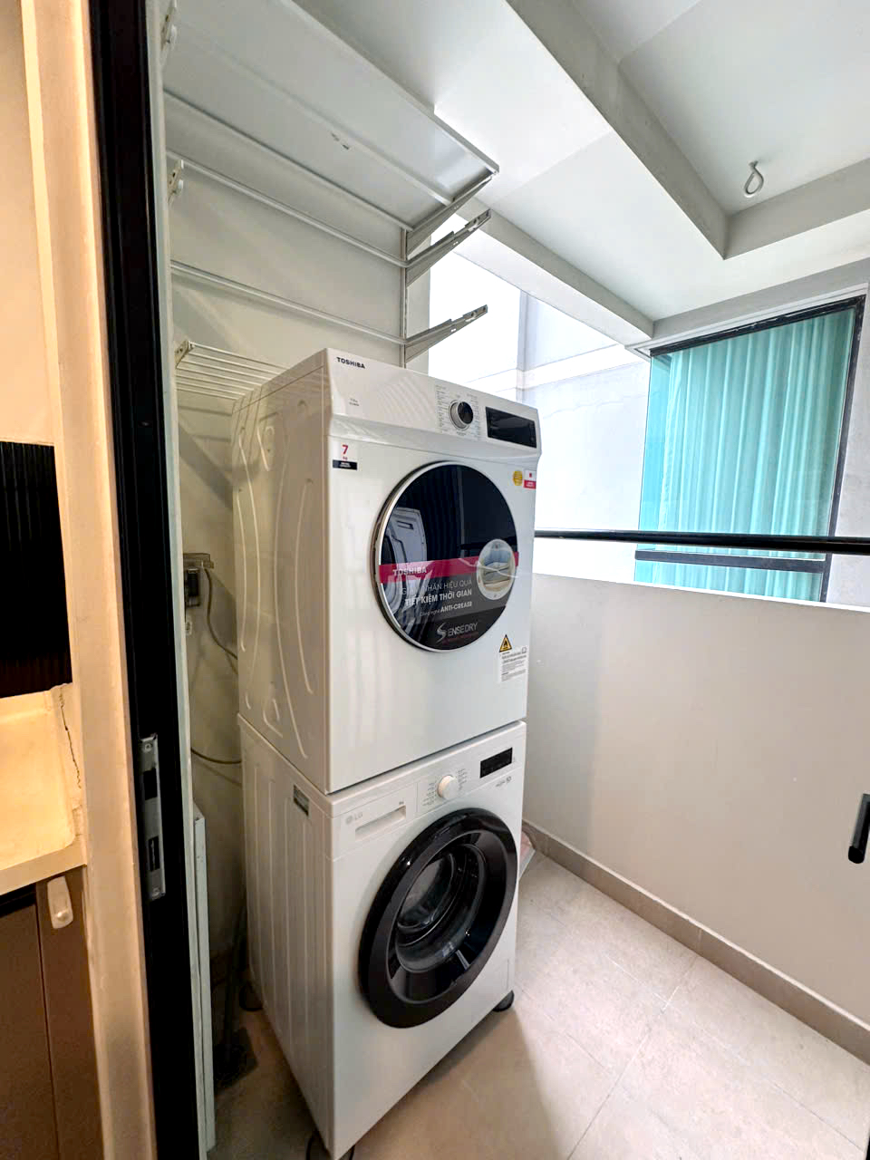 River View 4 Bedroom Apartment for Rent in D'Edge Thao Dien | 188sqm Floor 12