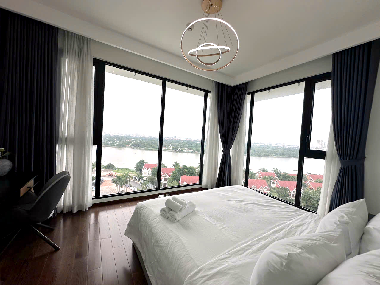 River View 4 Bedroom Apartment for Rent in D'Edge Thao Dien | 188sqm Floor 12