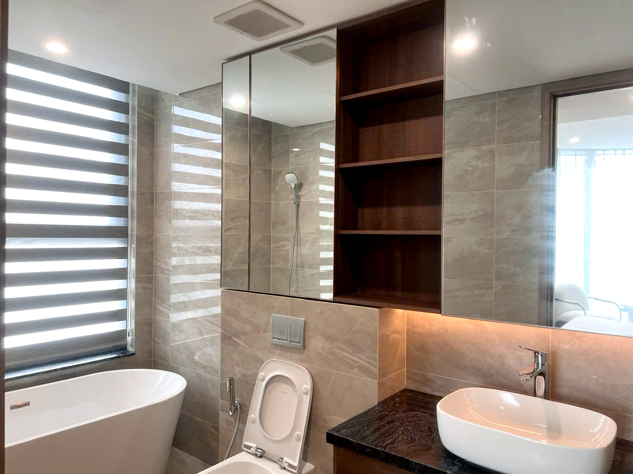 2 Bedroom Apartment for Rent in Thao Dien Green | 87sqm Floor 5