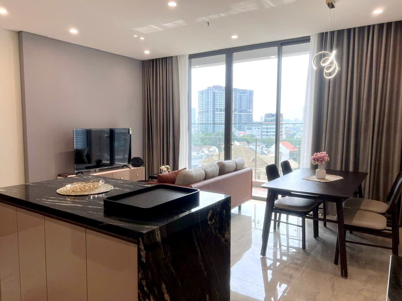 2 Bedroom Apartment for Rent in Thao Dien Green | 87sqm Floor 5