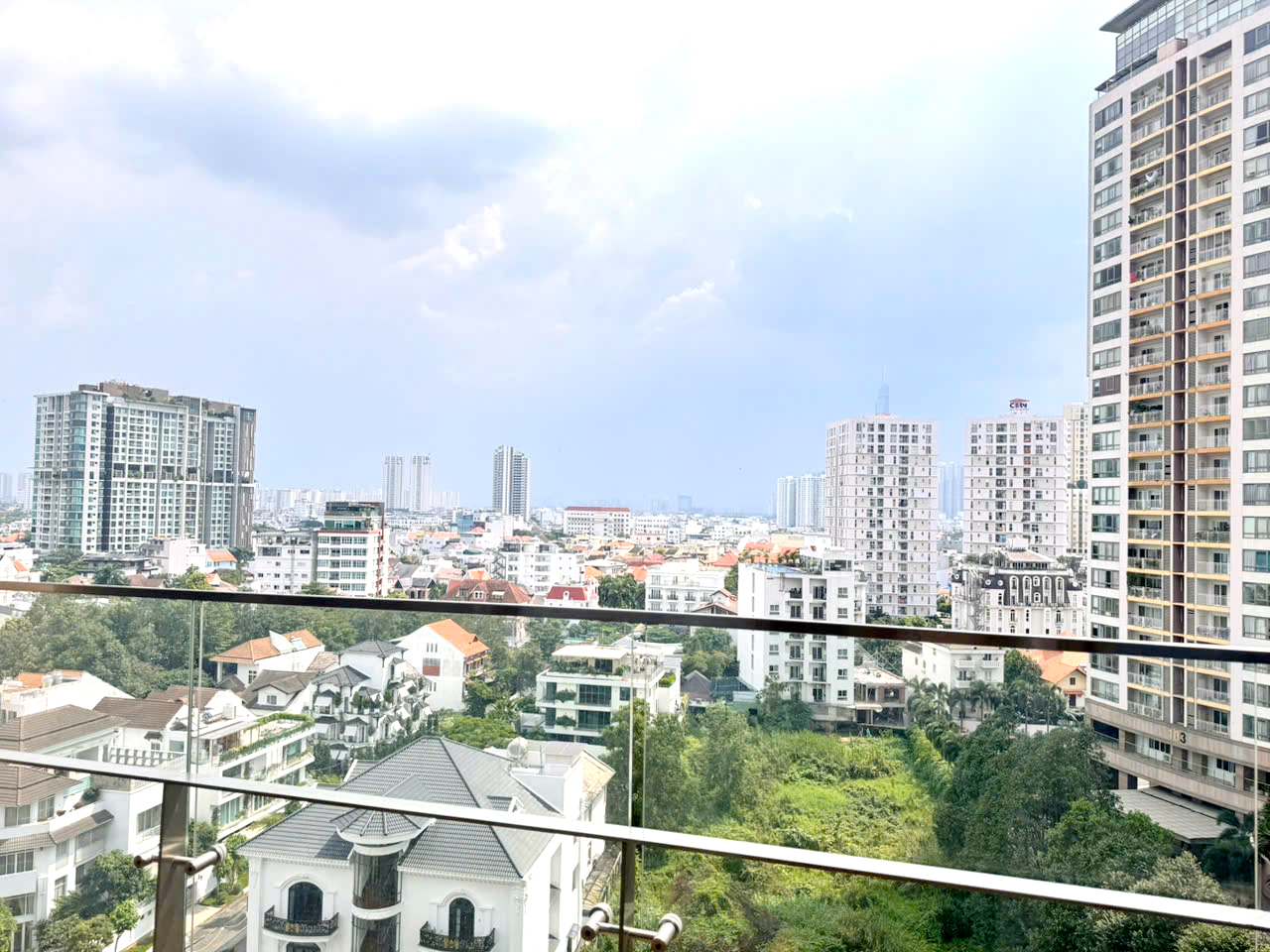 2 Bedroom Apartment for Rent in Thao Dien Green | 84sqm Floor 8