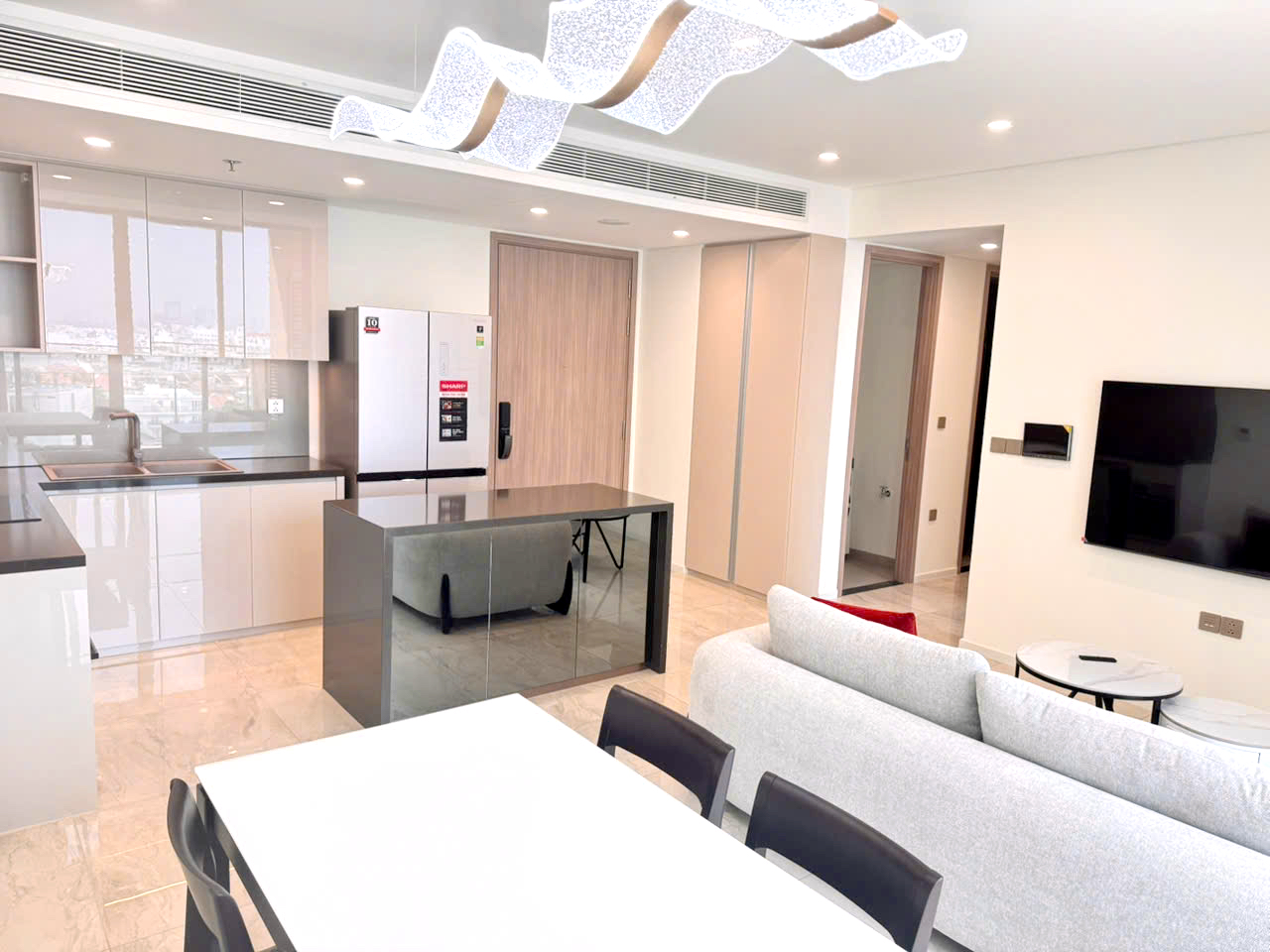 2 Bedroom Apartment for Rent in Thao Dien Green | 84sqm Floor 8