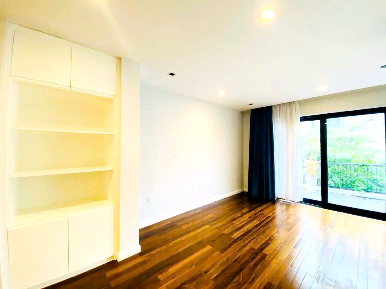 Villa for Rent in Thao Dien | 4BR 550sqm Private Pool Near BIS