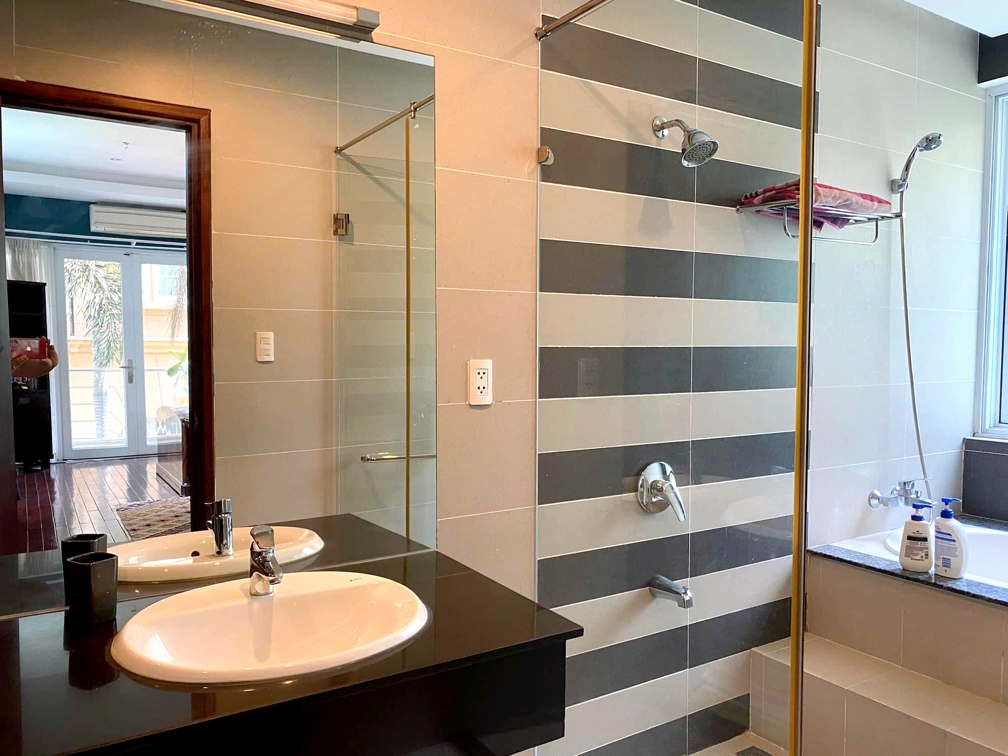 Villa for Rent in Thao Dien | 5BR 600sqm Private Pool Compound