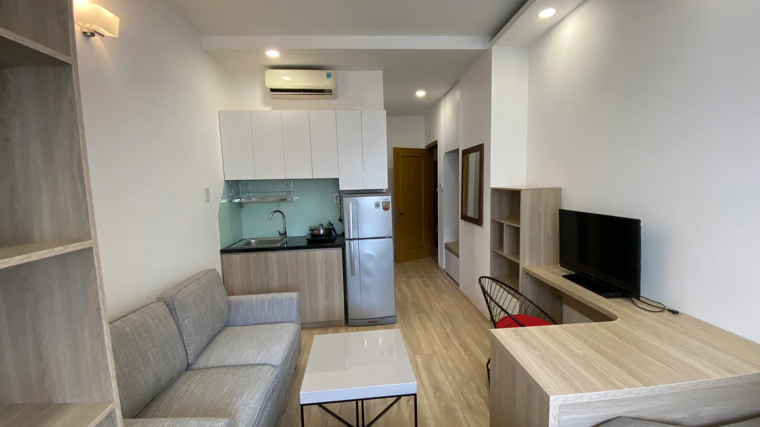 Studio Apartment for Rent in Binh Thanh – 25sqm Fully Furnished 400 USD/month