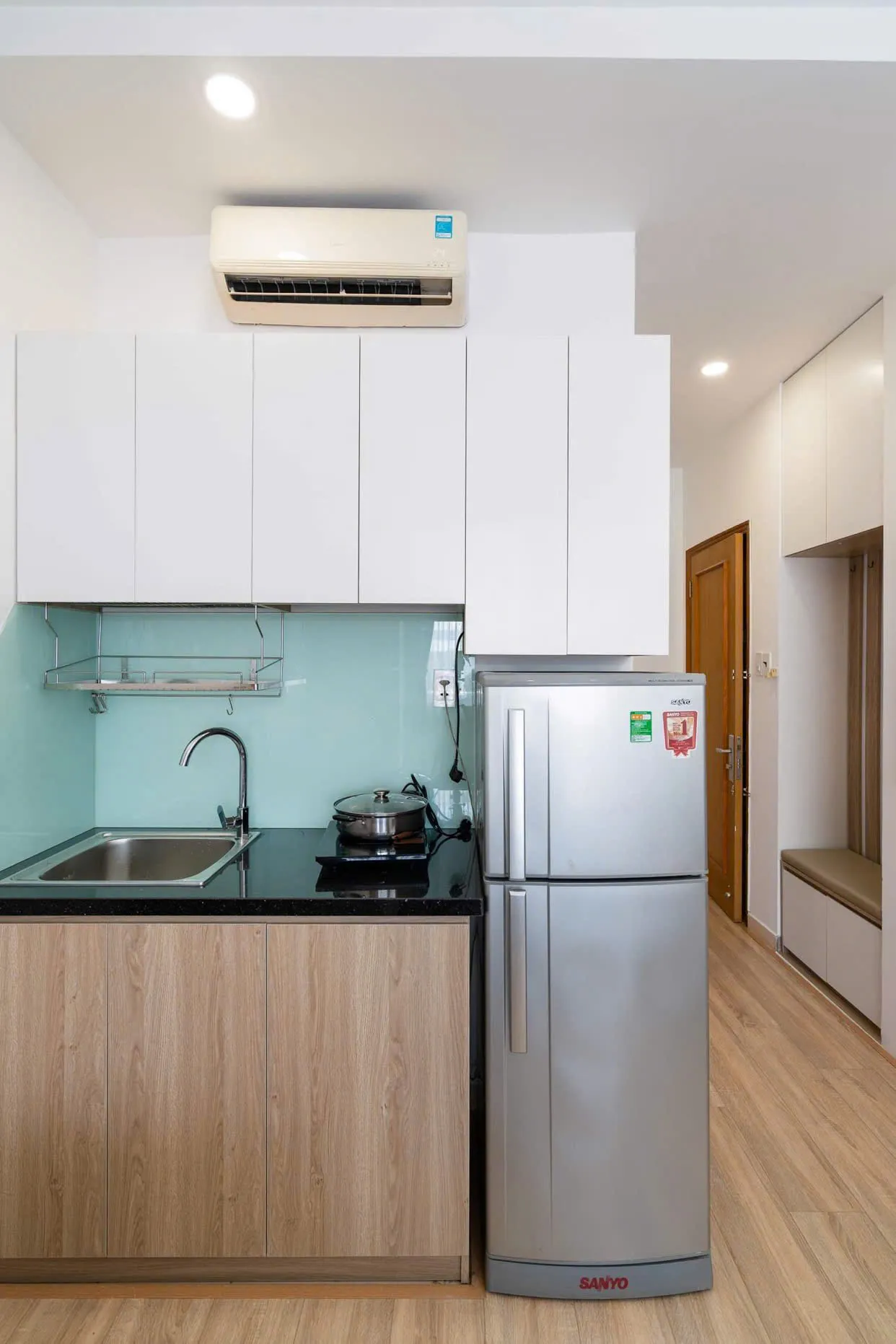 Studio Apartment for Rent in Binh Thanh – 25sqm Fully Furnished 400 USD/month