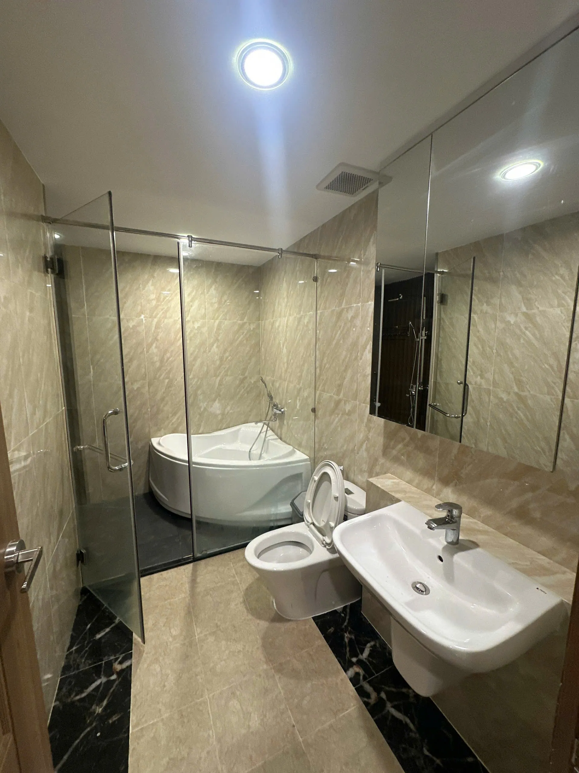 Studio Vitamin Serviced Apartment For Rent in Thao Dien HCMC 40sqm 650 USD/month