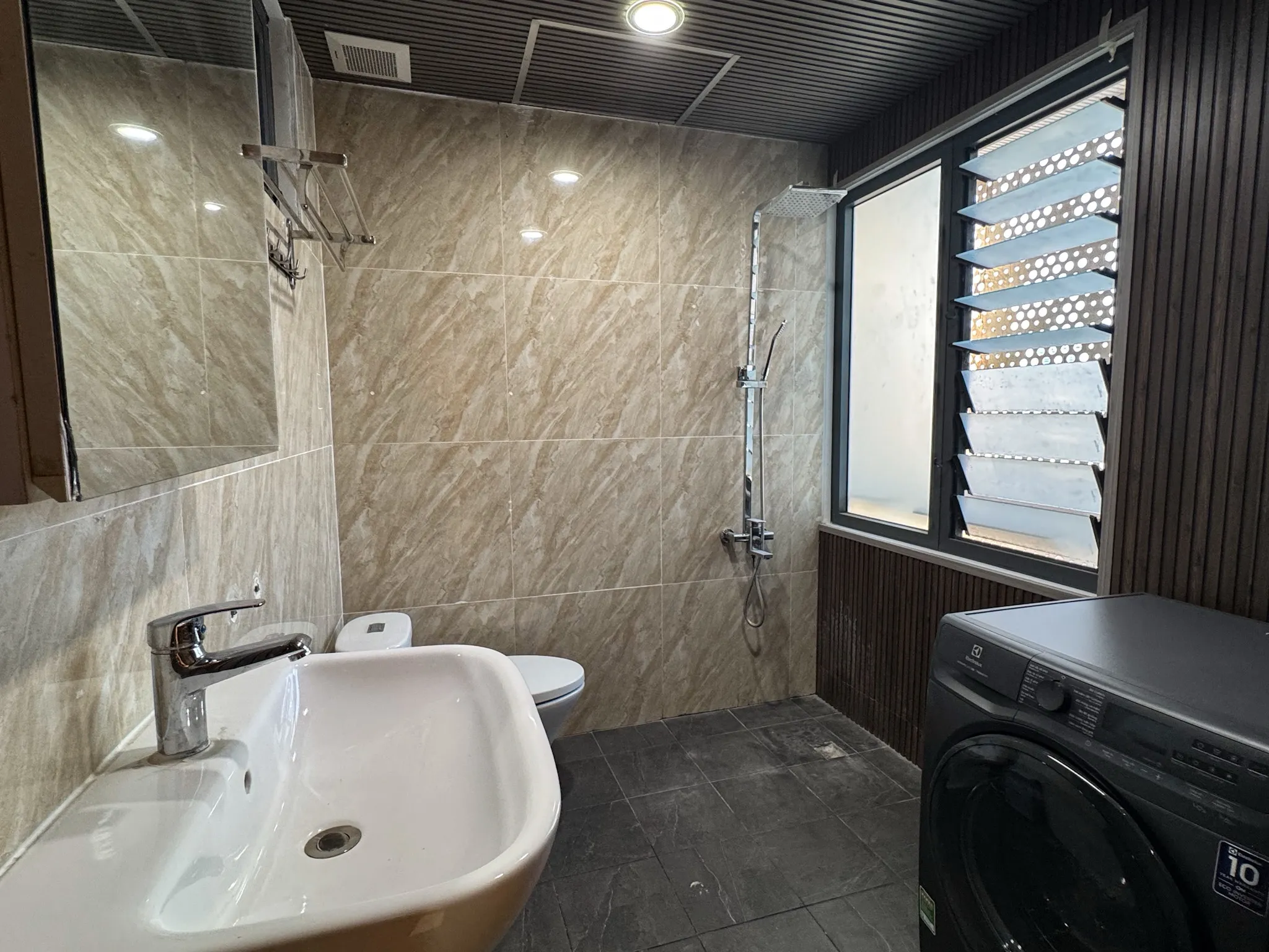 Balconies Two Bedroom Apartment For Rent in Vitamin Small Building Thao Dien 75sqm 1,100 USD/month