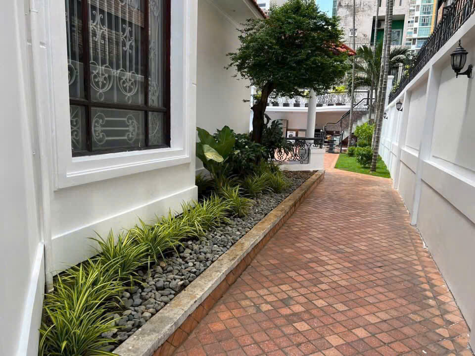 Very Big Swimming Pool Villa For Rent in An Phu Thu Duc City HCM