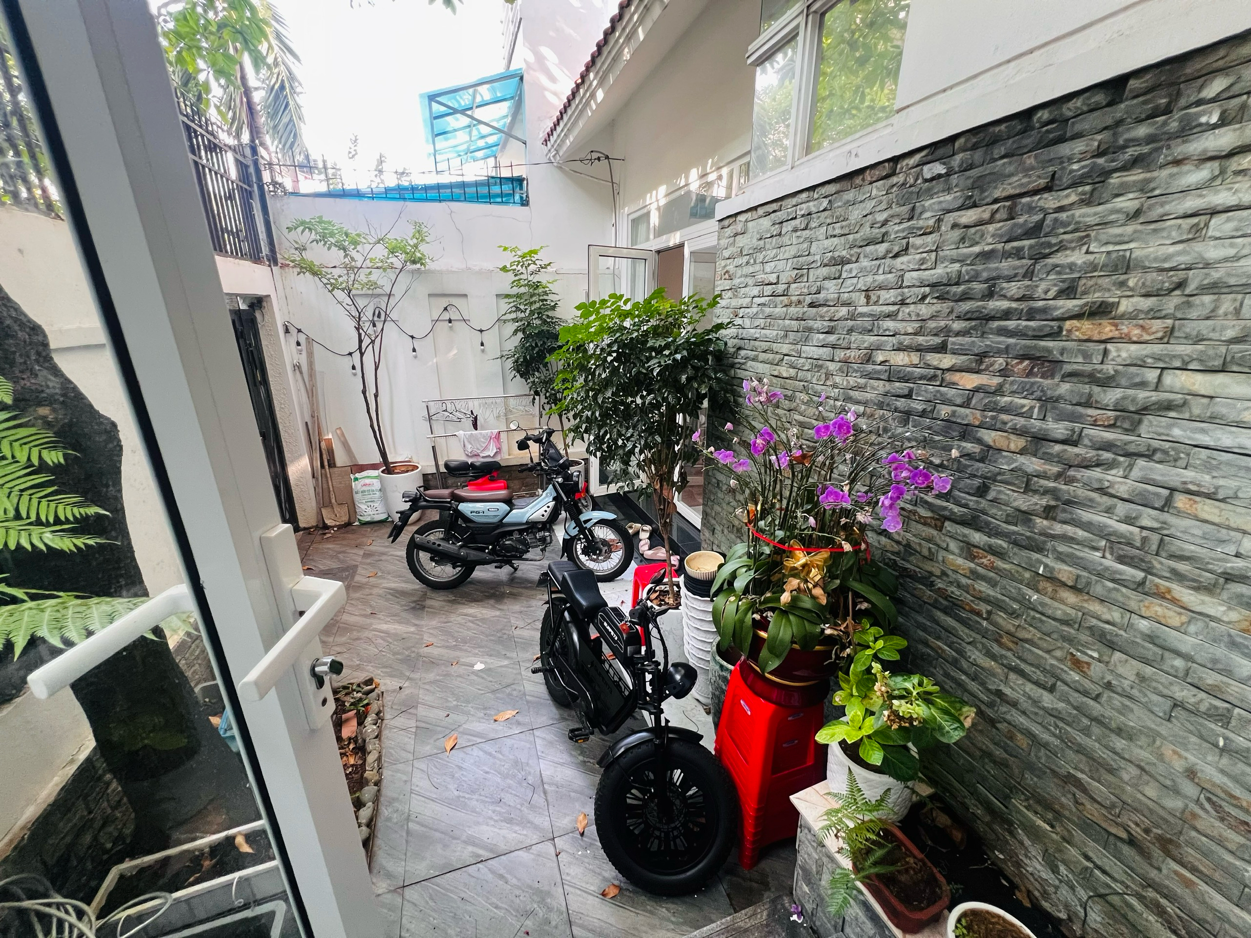 Furnished Two Bedroom House For Rent in Lang Bao Chi Thao Dien HCMC