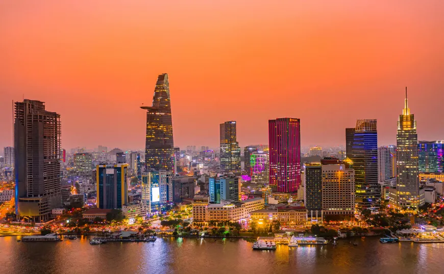 District 1 HCMC Living Guide for Expats 2026 – Apartments, Lifestyle & Tips