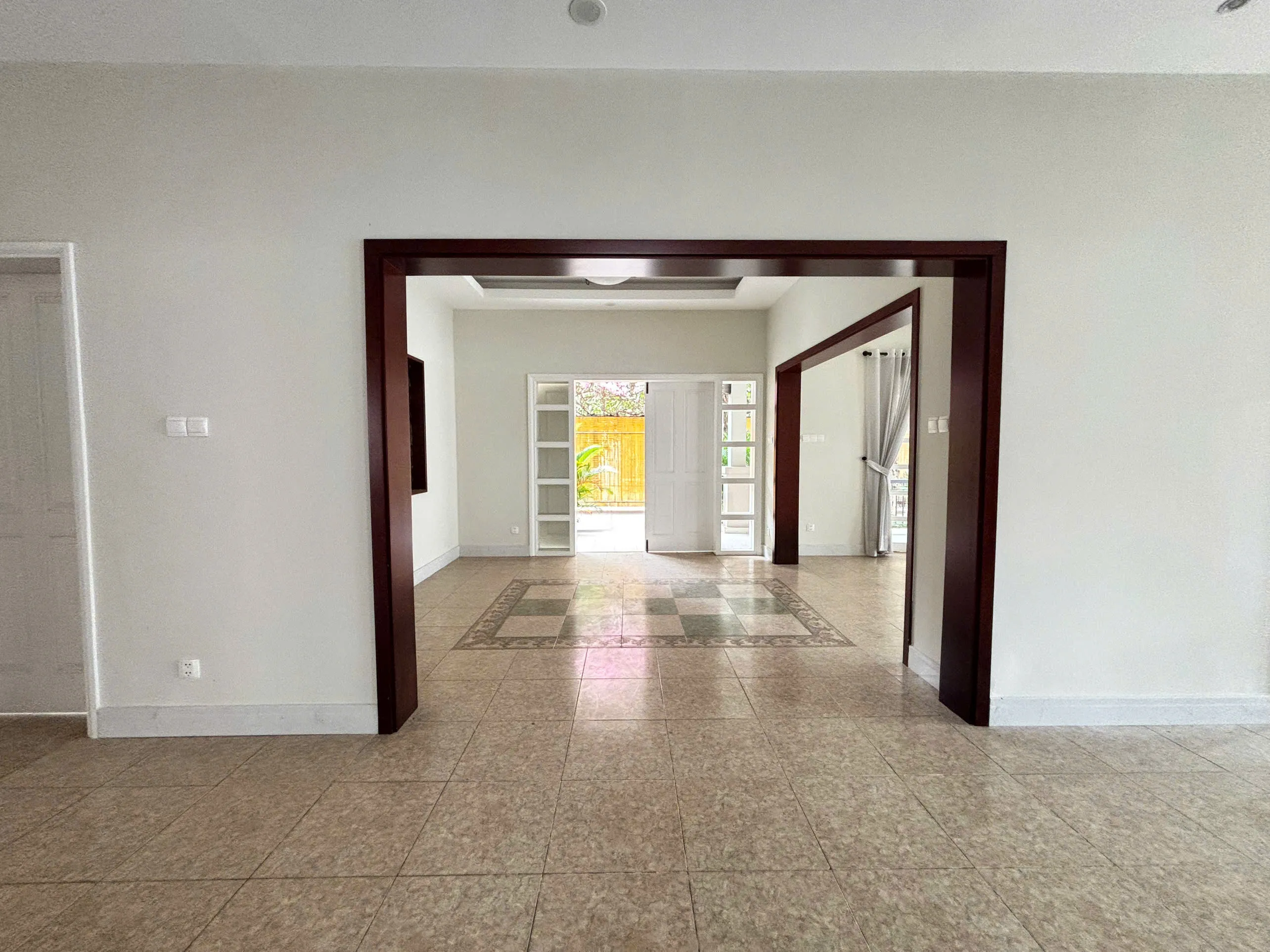 Villa for Rent at ABC Compound – 96 Tran Nao, District 2 700sqm 5,000 USD/month