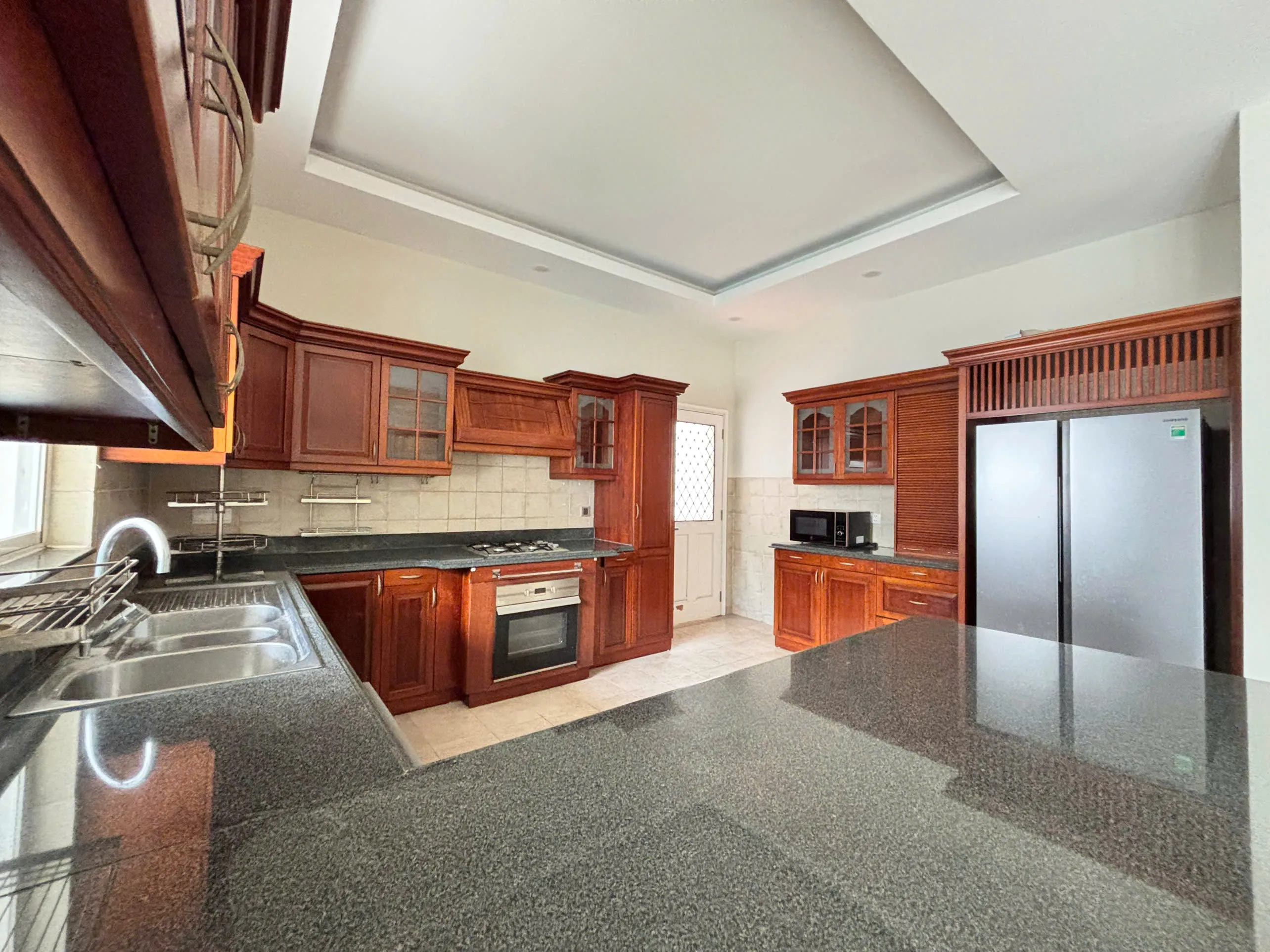 Villa for Rent at ABC Compound – 96 Tran Nao, District 2 700sqm 5,000 USD/month