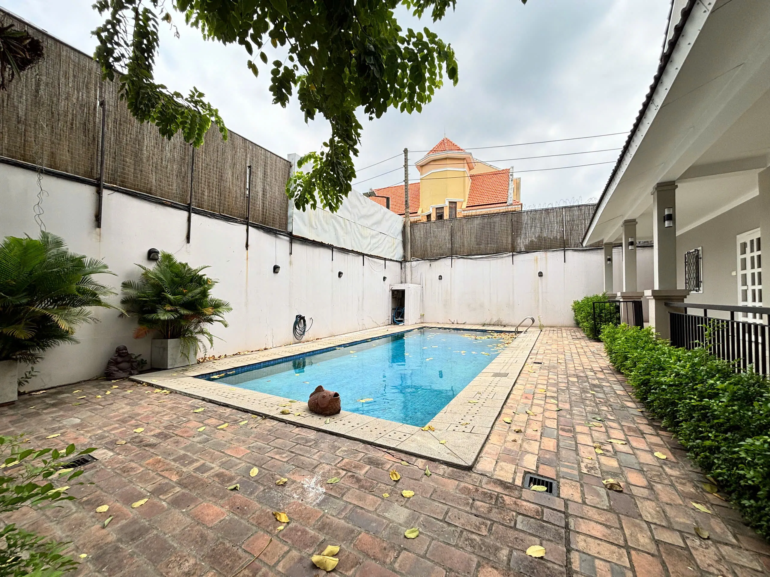 Villa for Rent at ABC Compound – 96 Tran Nao, District 2 700sqm 5,000 USD/month