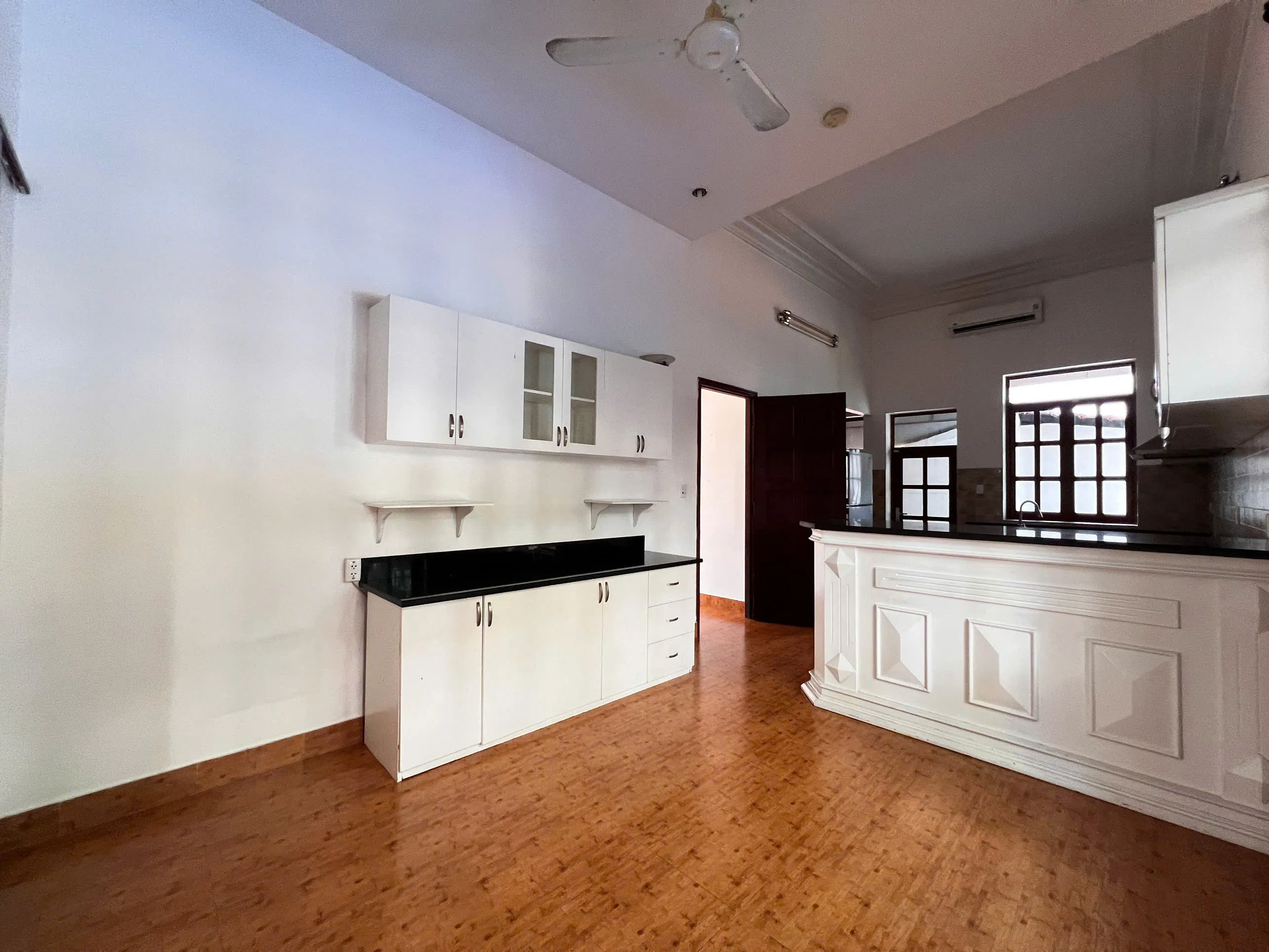 Villa for Rent at Phu Tuong – 215 Nguyen Van Huong, Thao Dien 700sqm 5,000 USD/month