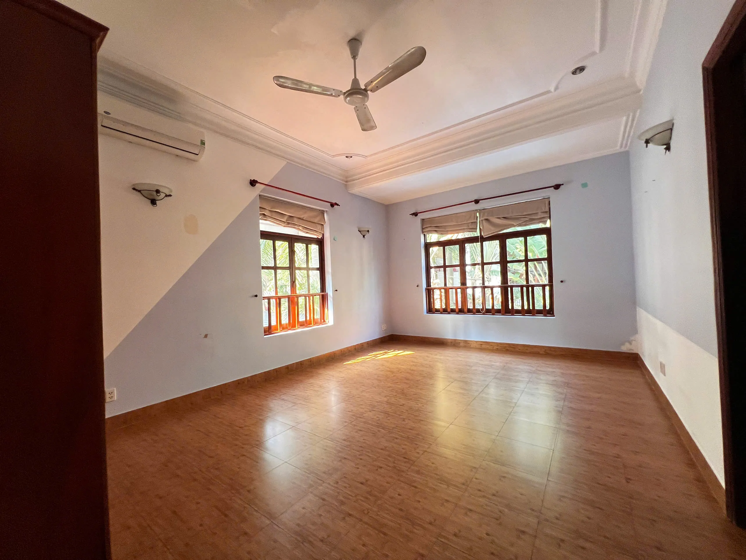 Villa for Rent at Phu Tuong – 215 Nguyen Van Huong, Thao Dien 700sqm 5,000 USD/month