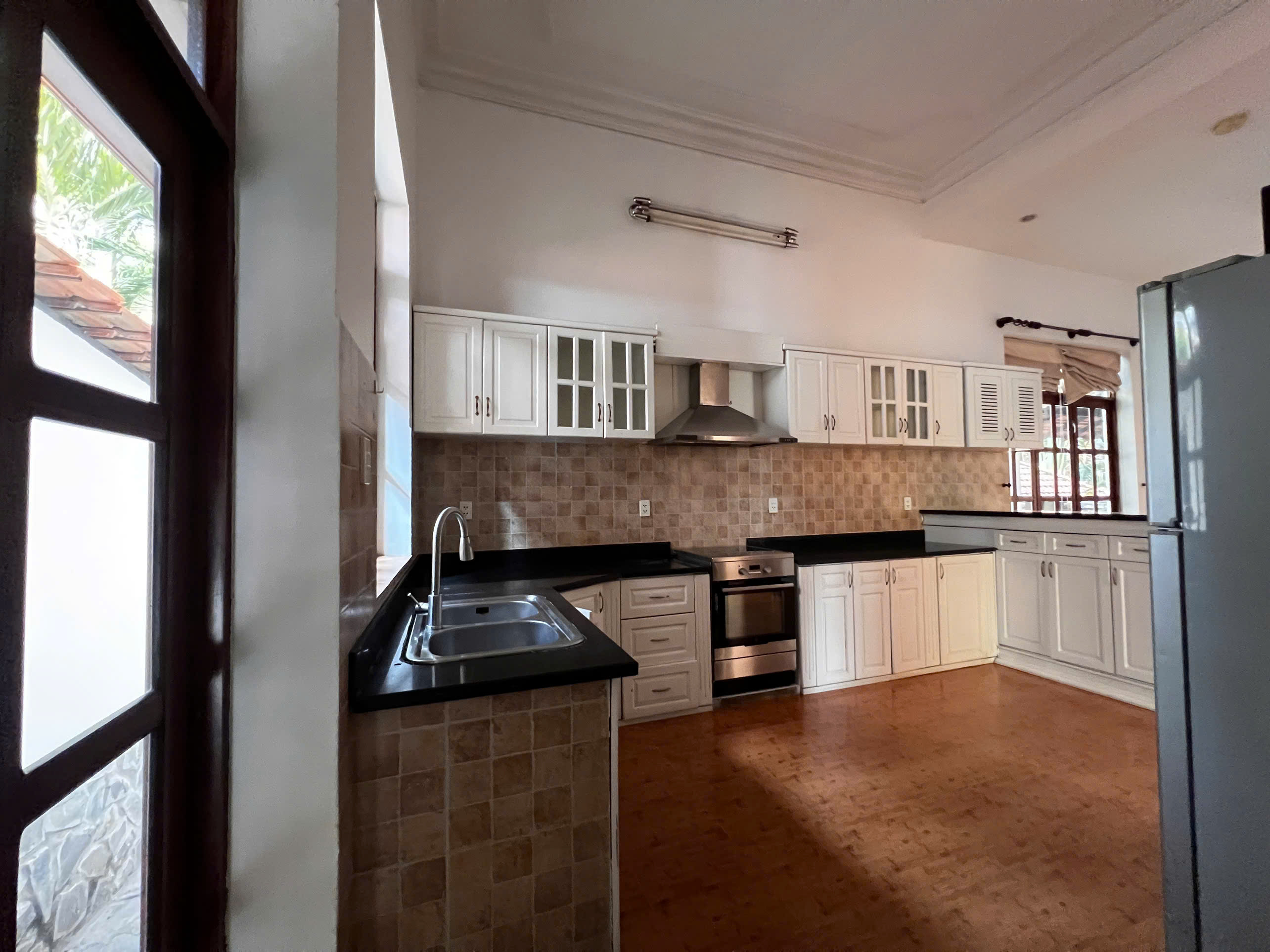 Villa for Rent at Phu Tuong – 215 Nguyen Van Huong, Thao Dien | 5BR | 700sqm | Classic Style | $5,000/month