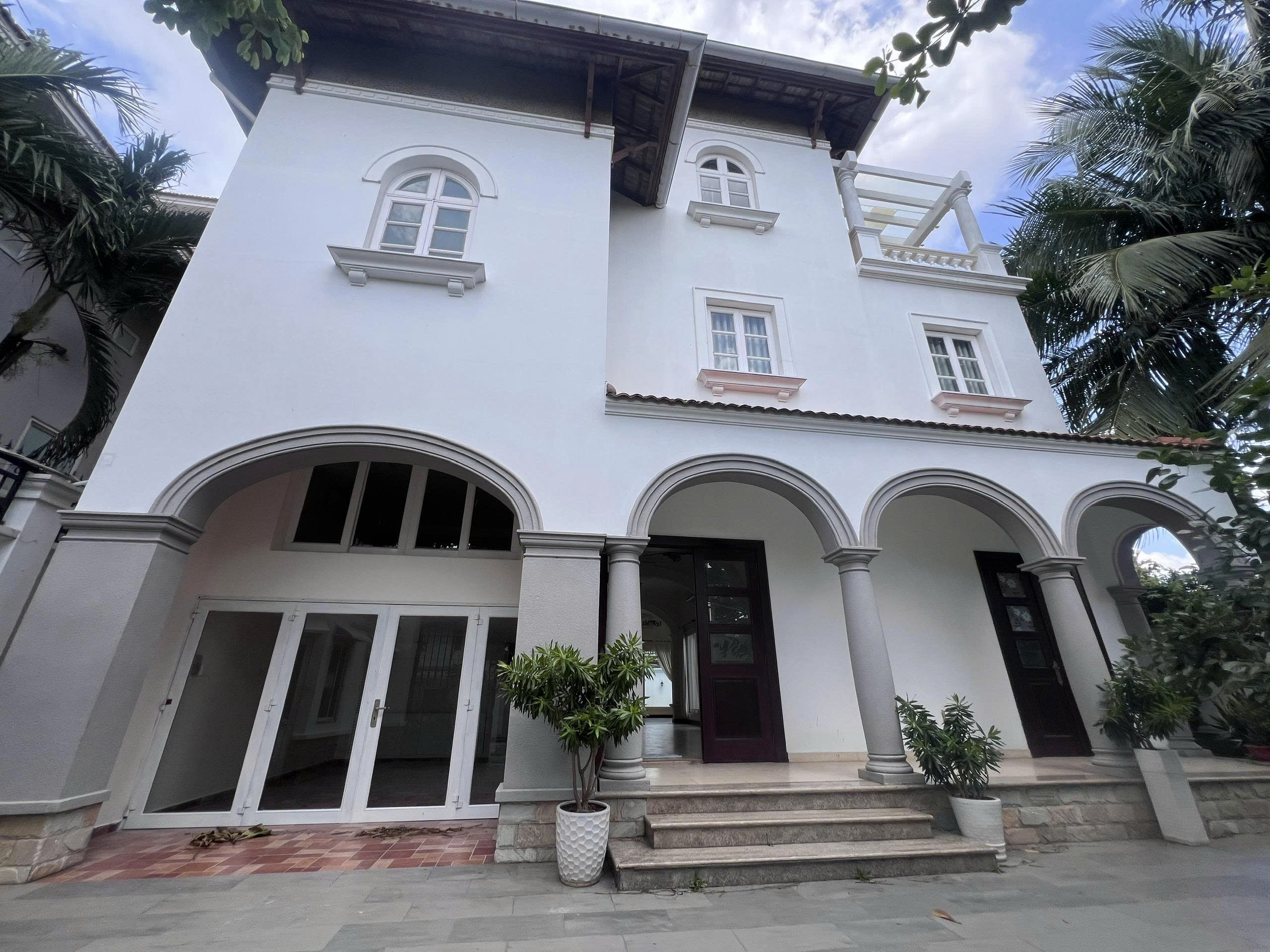 Villa for Rent 113 Nguyen Van Huong Thao Dien HCMC – 5BR | Pool | $5,000